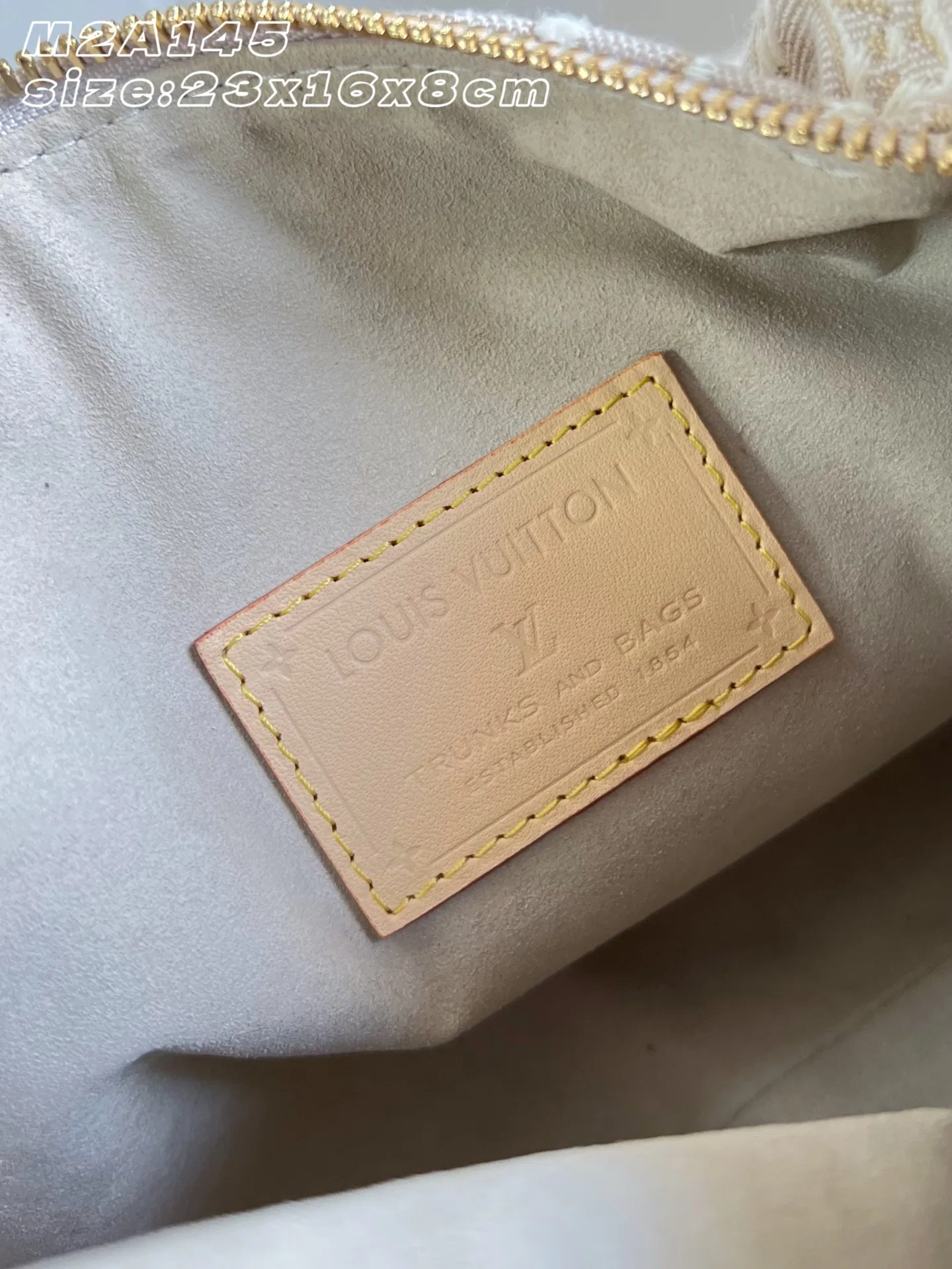 LV 27FW EJMGZXH 135 미니백 11