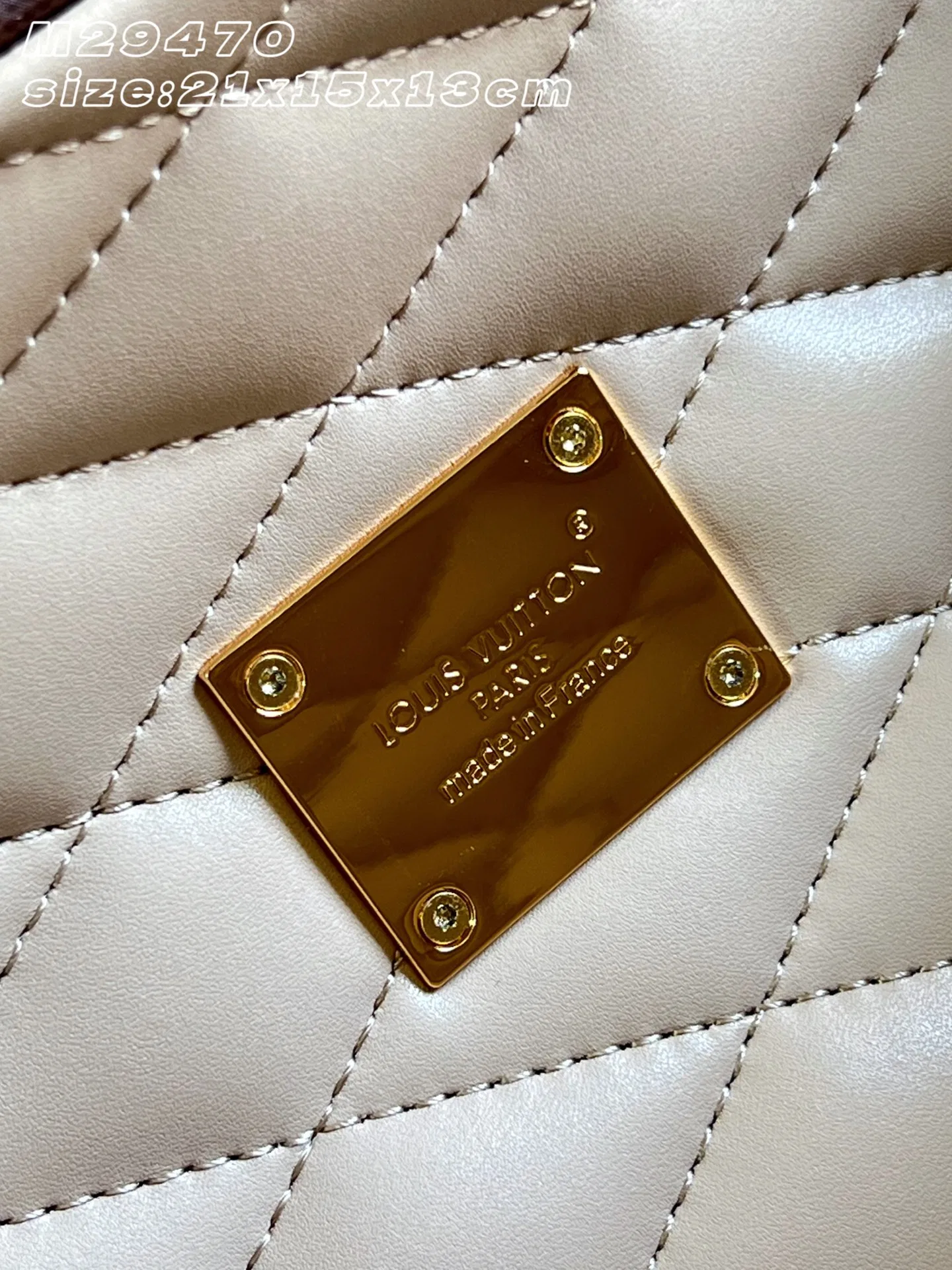 LV 27FW EJMGZXH 136 미니백 10