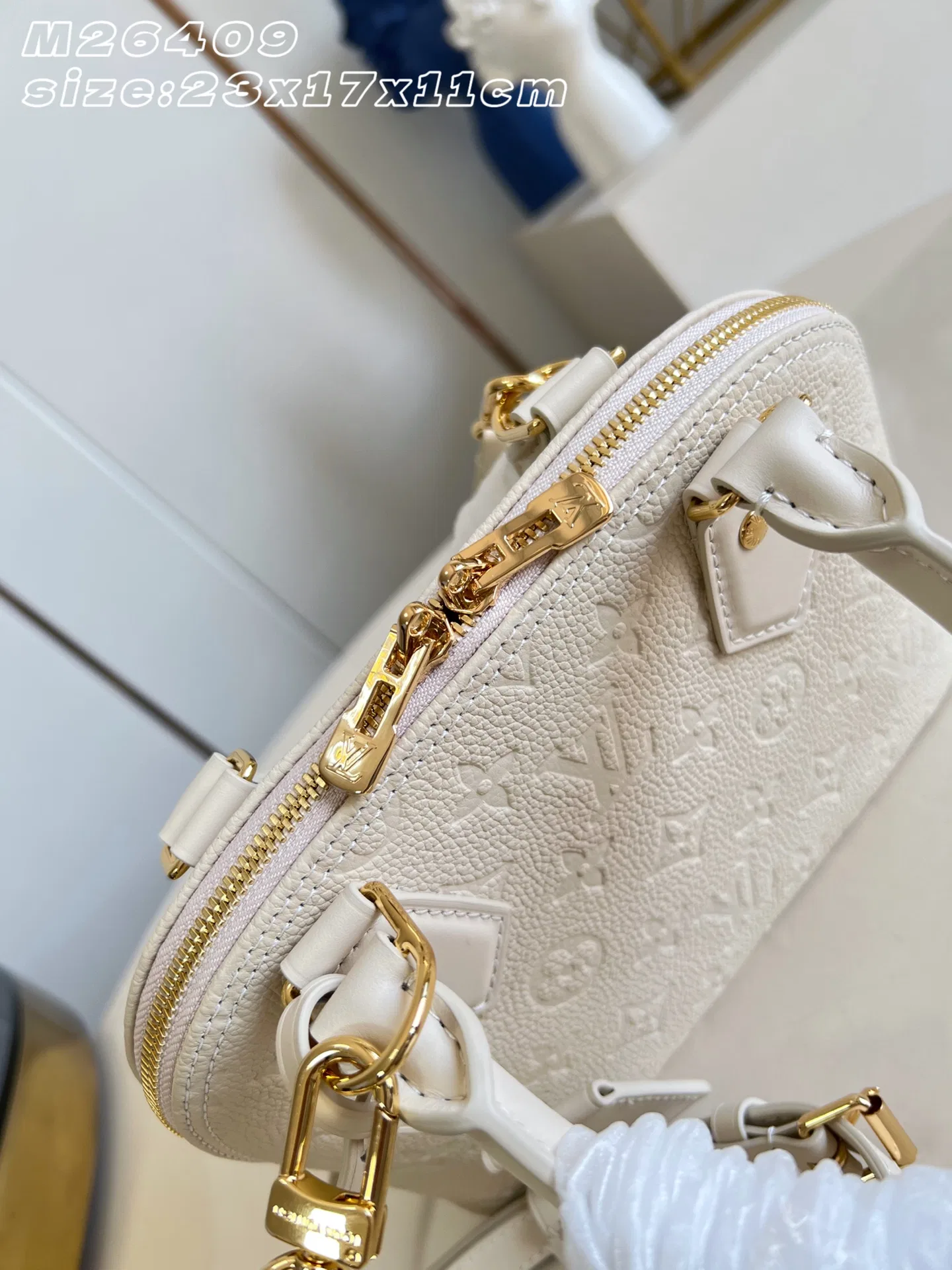 LV 27FW EJMGZXH 137 토트백 7