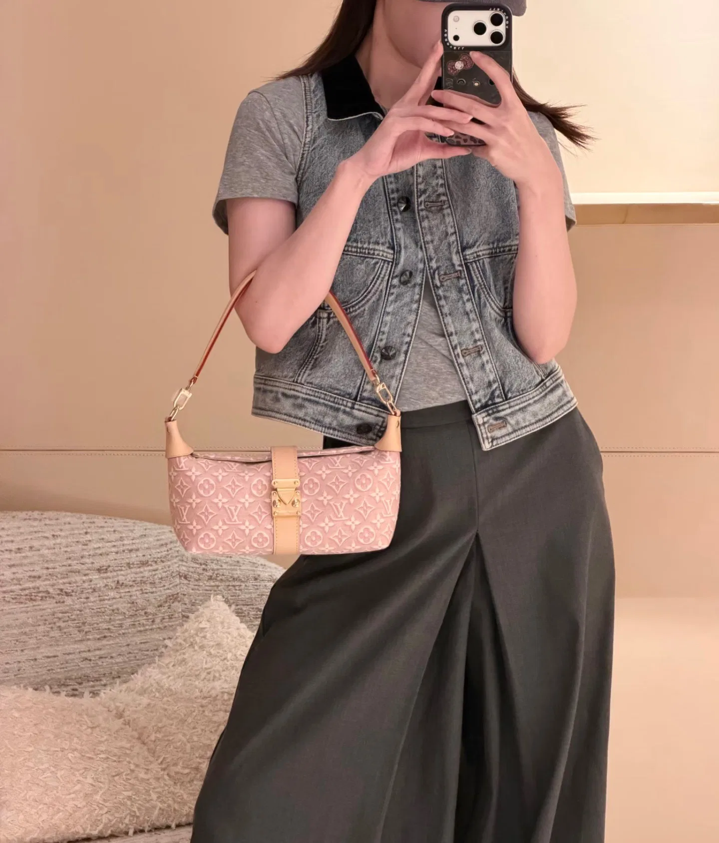 LV 27FW EJMGZXH 141 미니백 12