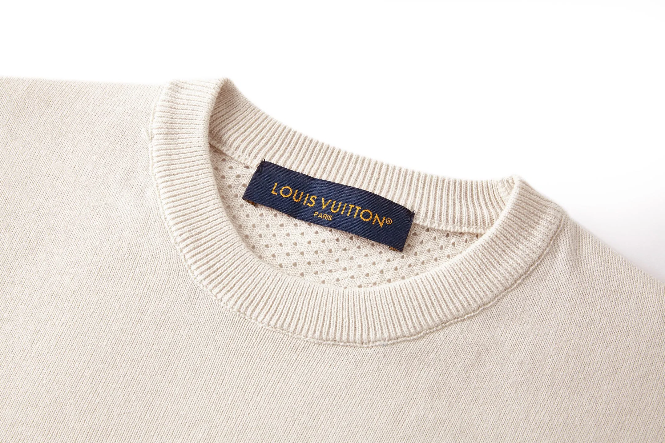 LV 27FW FVAHDTN 020 반팔니트 10