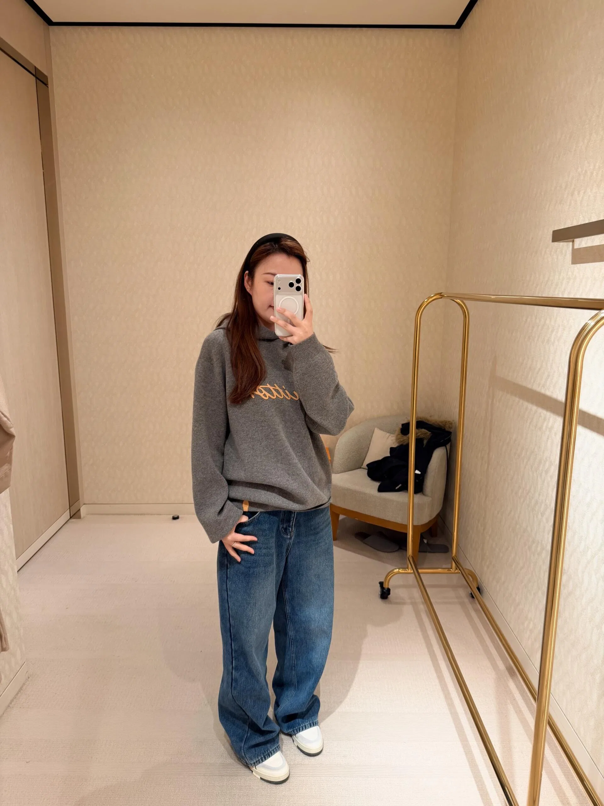 LV 27FW FVAHDTN 022 니트후드 16