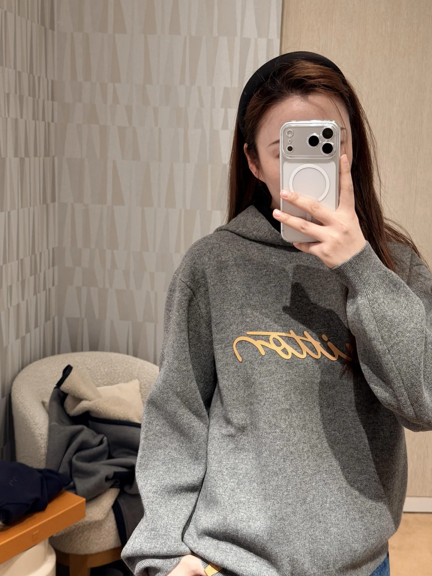 LV 27FW FVAHDTN 022 니트후드 21