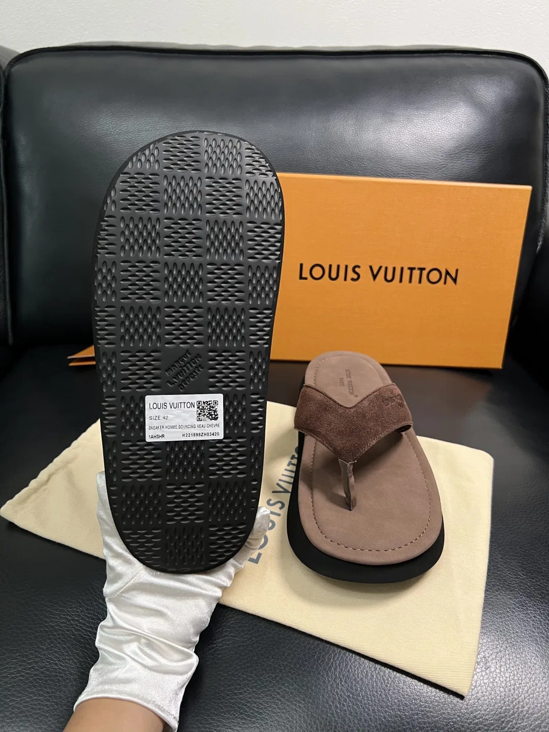 LV 27FW HOSLVLO 007 쪼리 27