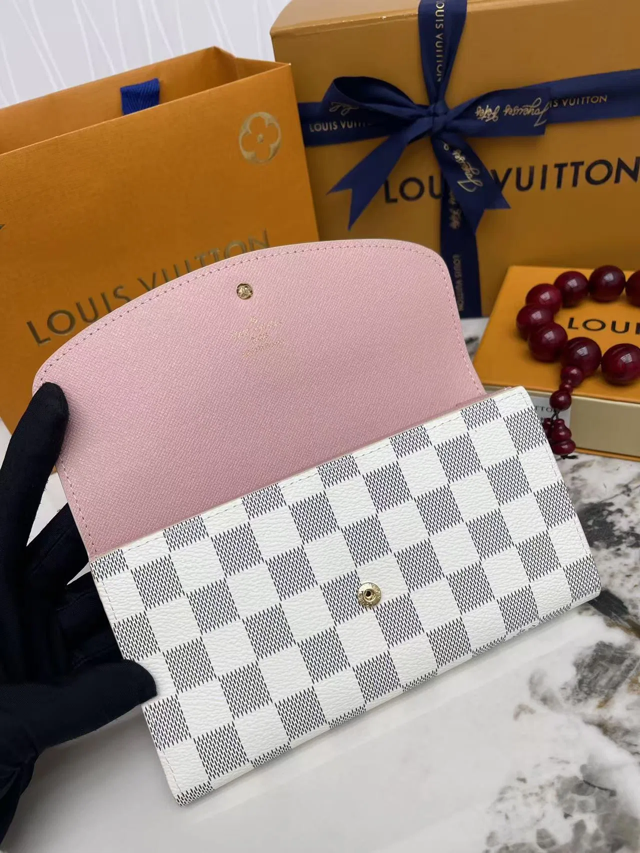 LV 27FW JBJVXGJ 049 장지갑 9