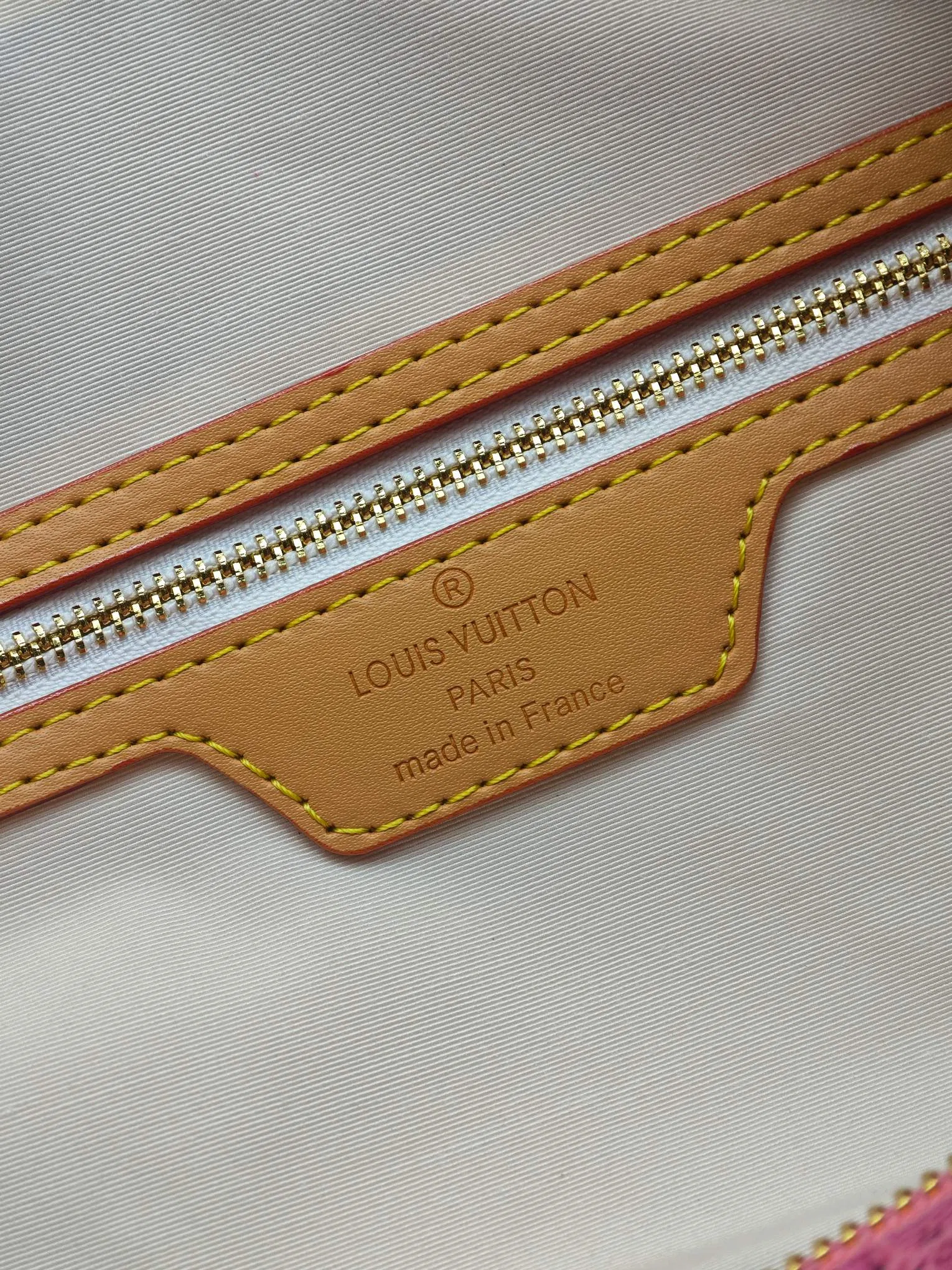 LV 27FW JBJVXGJ 071 토트백 8