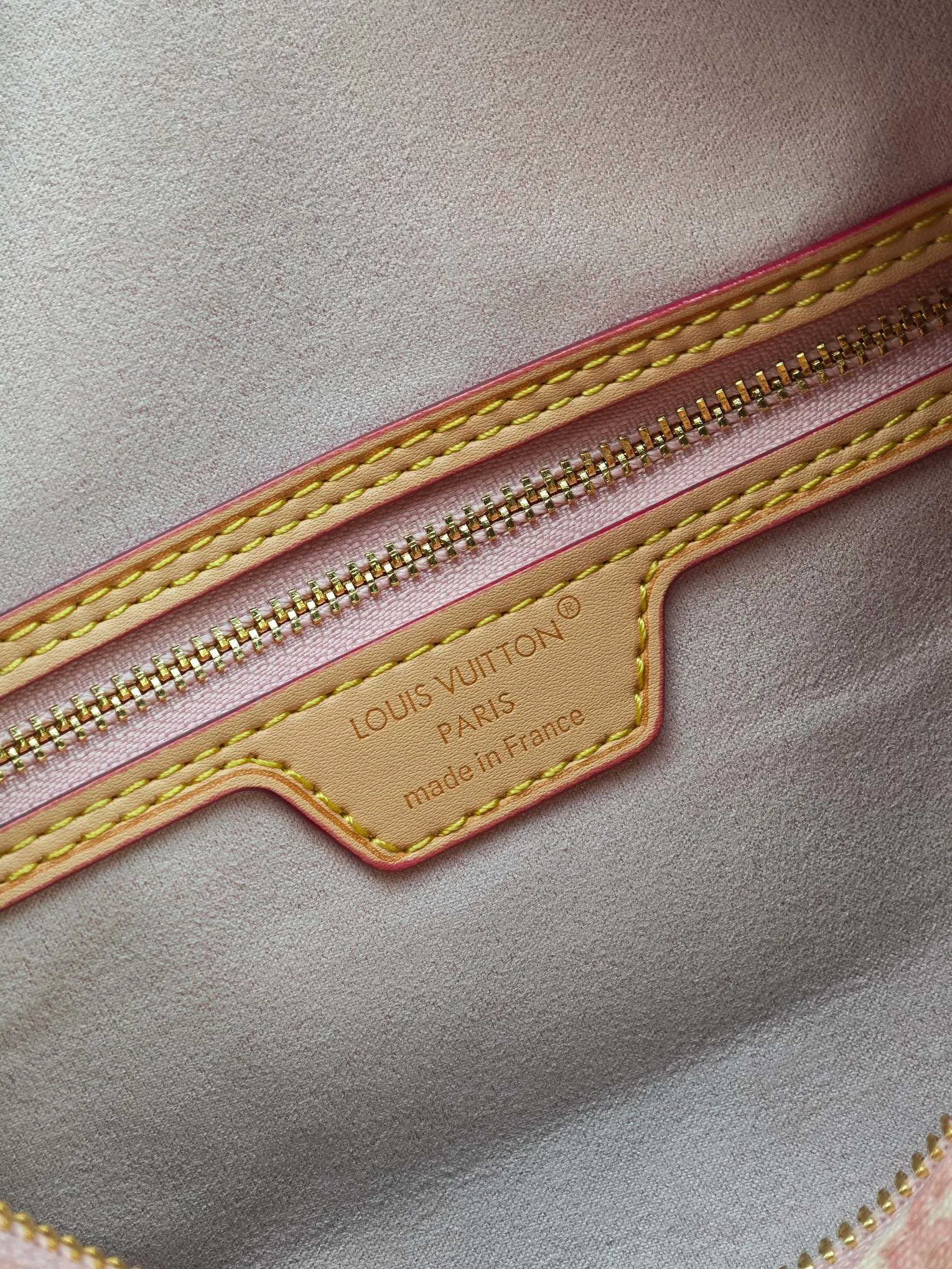 LV 27FW JBJVXGJ 075 토트백 8