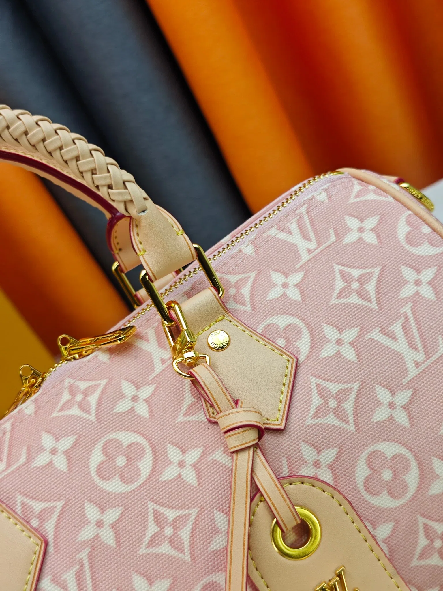 LV 27FW JBJVXGJ 075 토트백 7