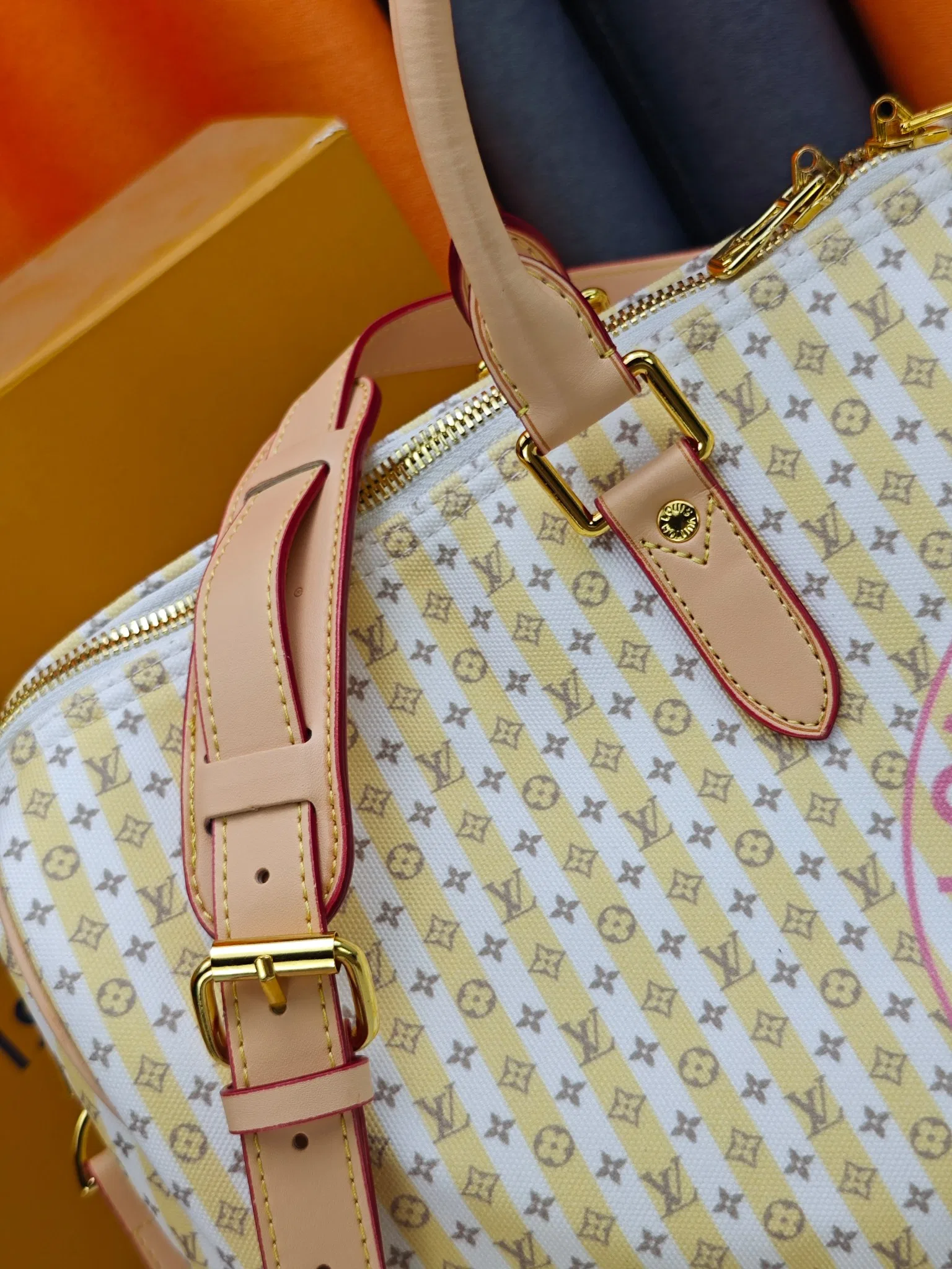 LV 27FW JBJVXGJ 077 토트백 7