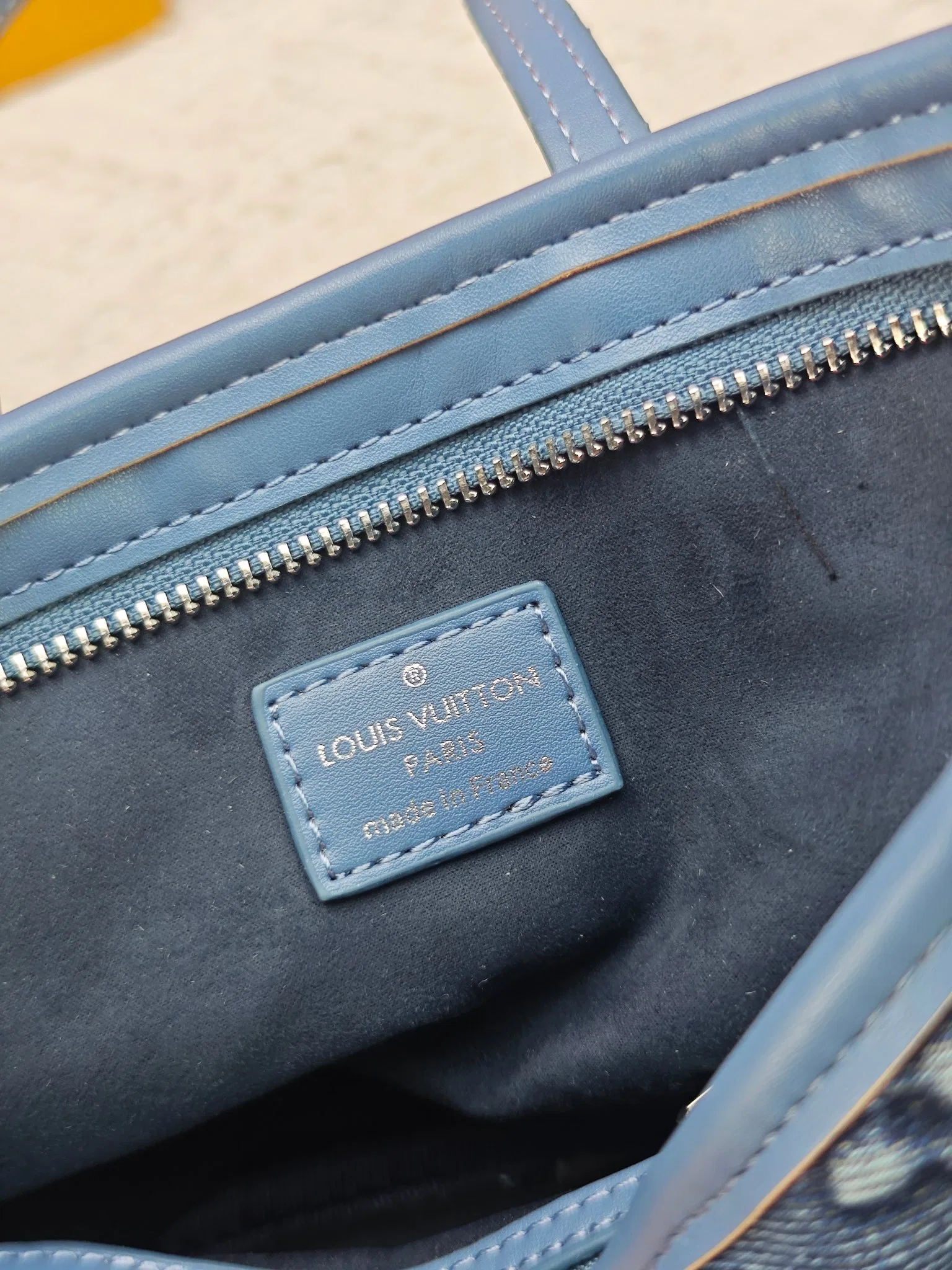 LV 27FW JBJVXGJ 079 토트백 8