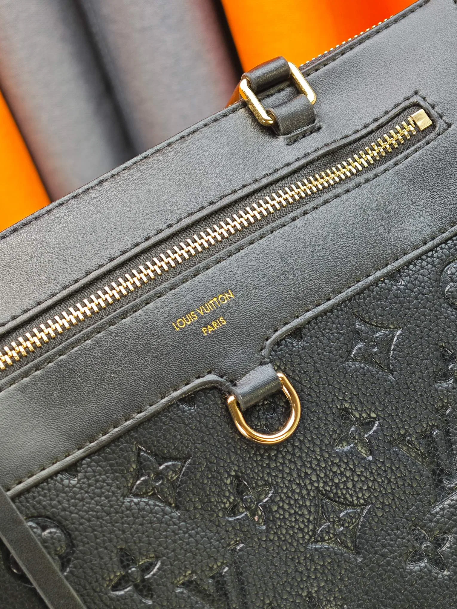 LV 27FW JBJVXGJ 084 토트백 7