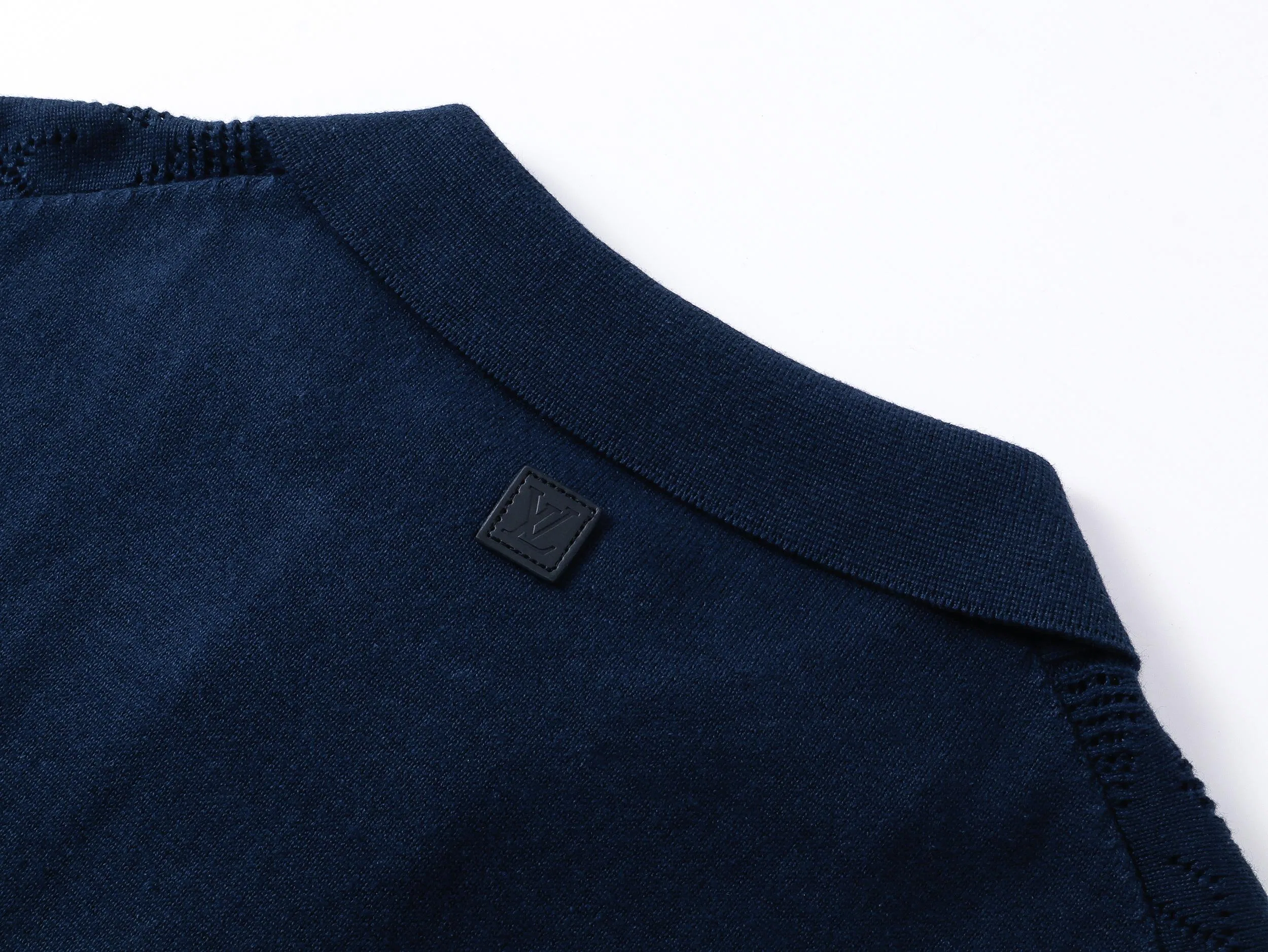 LV 27FW JBJVXGJ 149 폴로반팔티셔츠 9