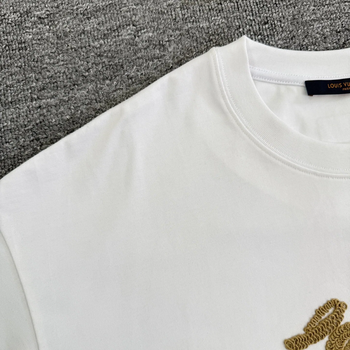 LV 27FW JBJVXGJ 154 반팔티셔츠 9