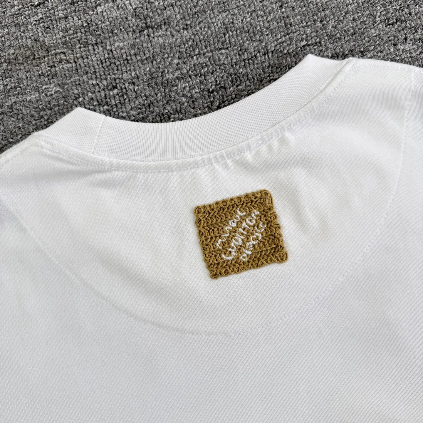 LV 27FW JBJVXGJ 154 반팔티셔츠 11