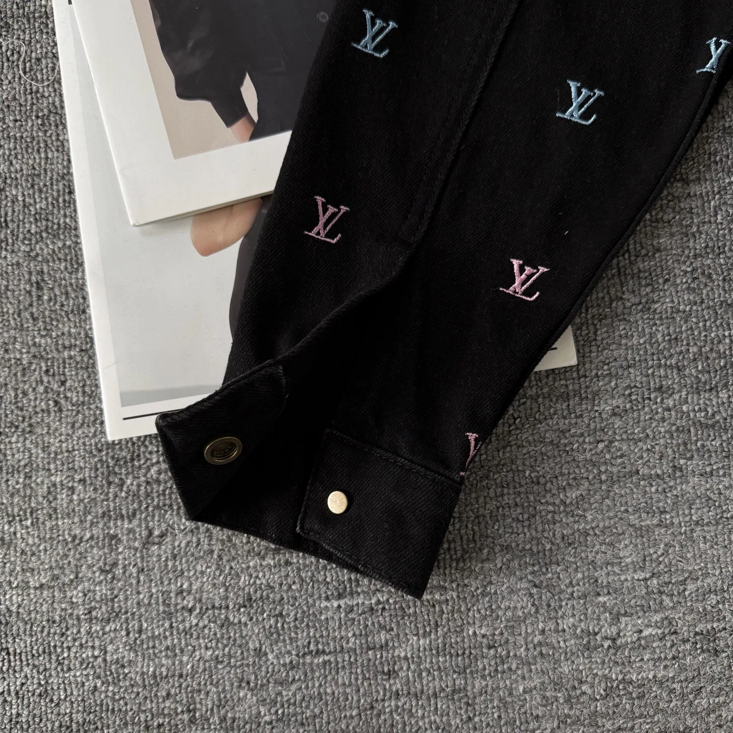 LV 27FW JBJVXGJ 157 데님자켓 7