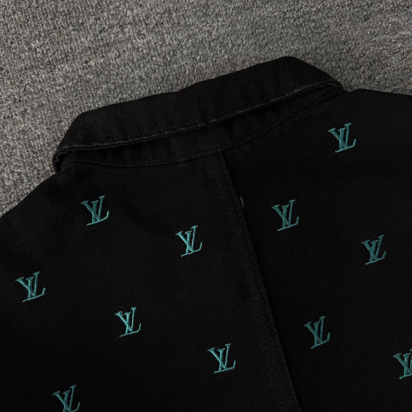 LV 27FW JBJVXGJ 157 데님자켓 8