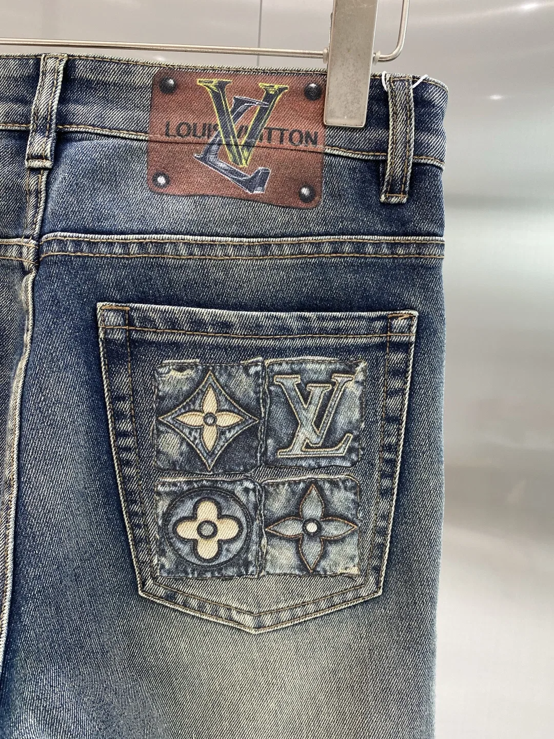 LV 27FW JBJVXGJ 180 데님팬츠 8