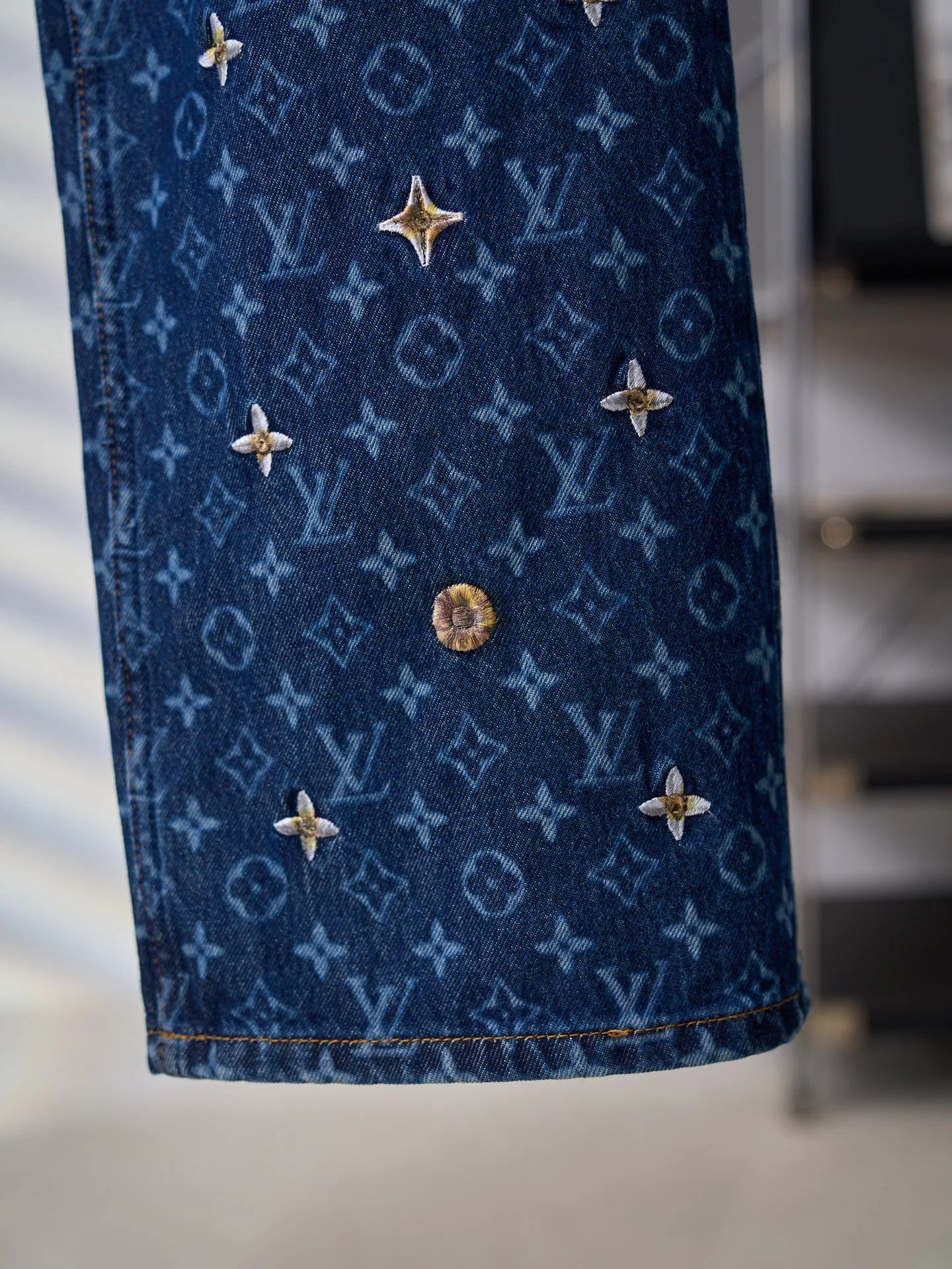 LV 27FW JBJVXGJ 184 데님팬츠 8