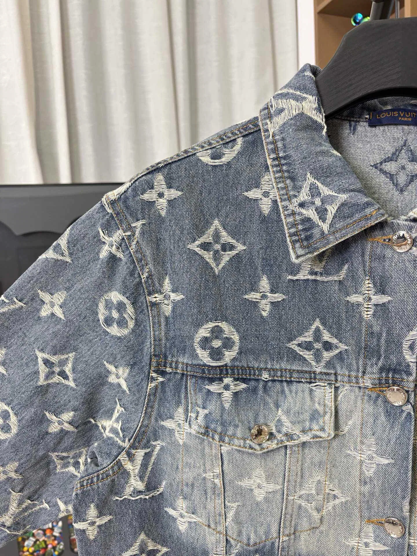 LV 27FW JBJVXGJ 215 데님자켓 9