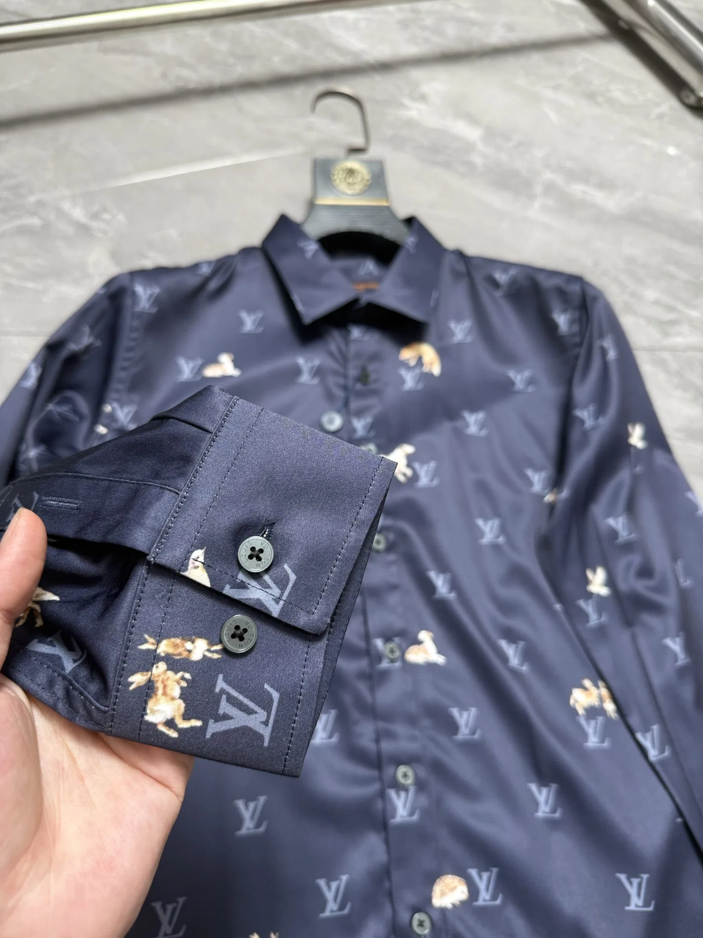 LV 27FW JBJVXGJ 222 셔츠 7