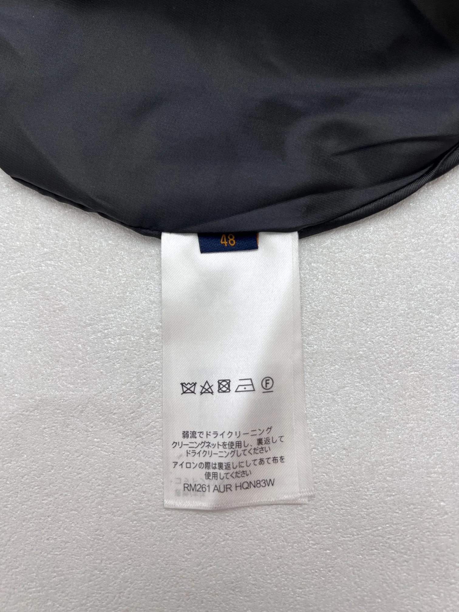 LV 27FW JBJVXGJ 286 자켓 11
