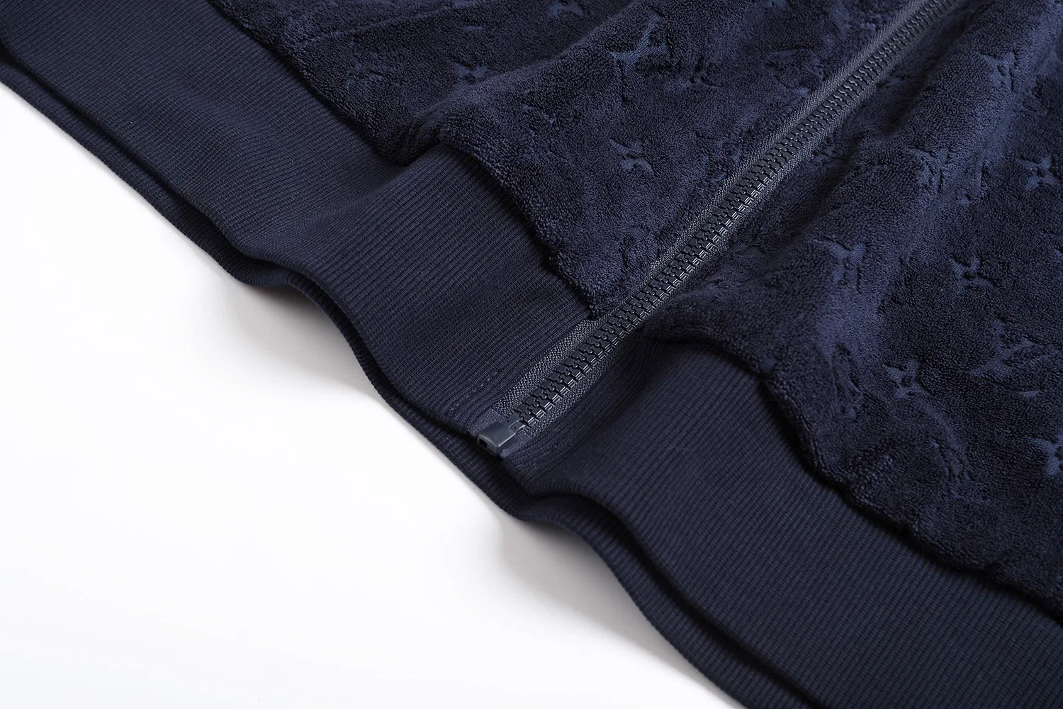 LV 27FW JBJVXGJ 305 집업후드 8