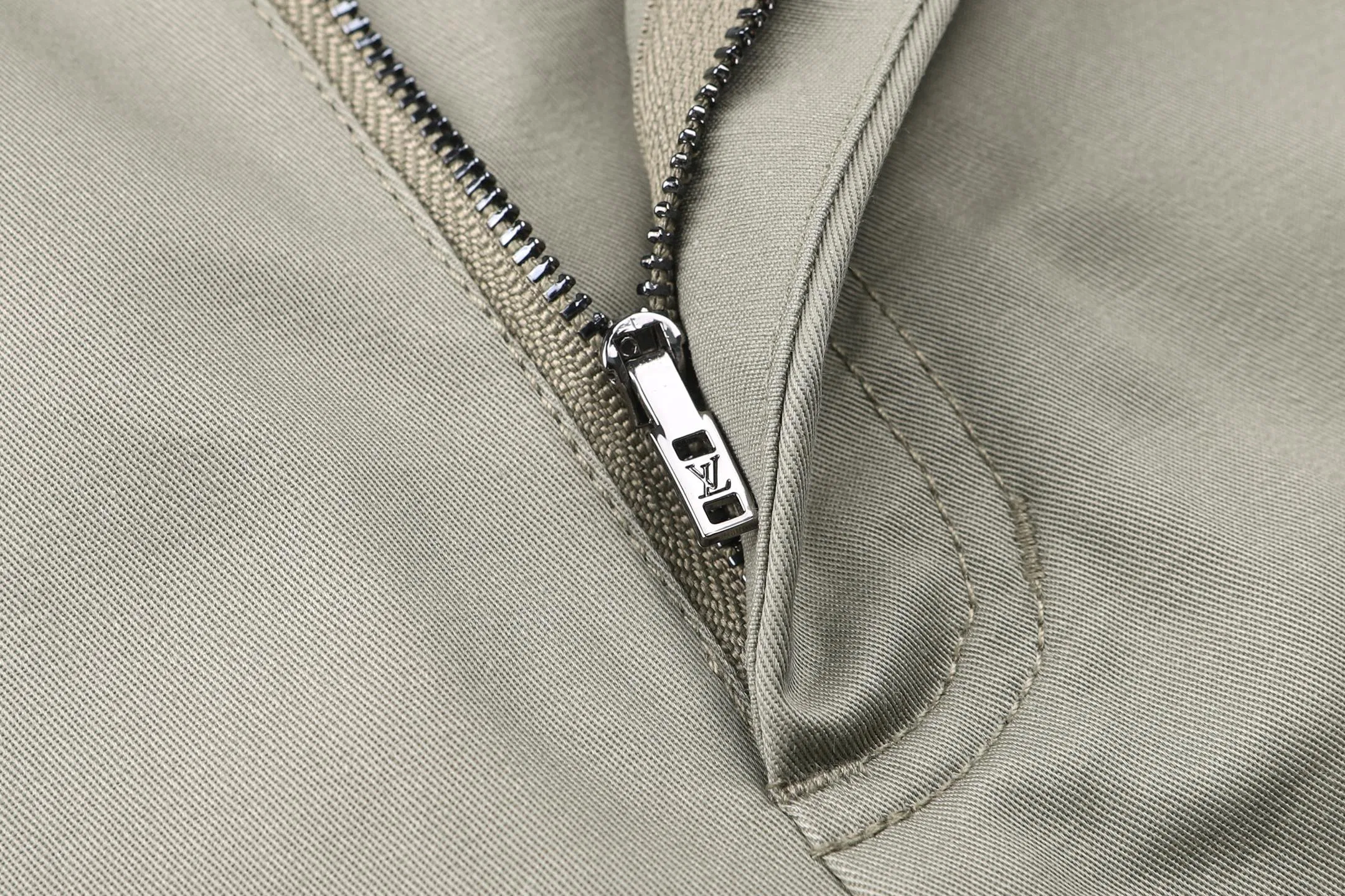 LV 27FW JBJVXGJ 307 슬랙스 29