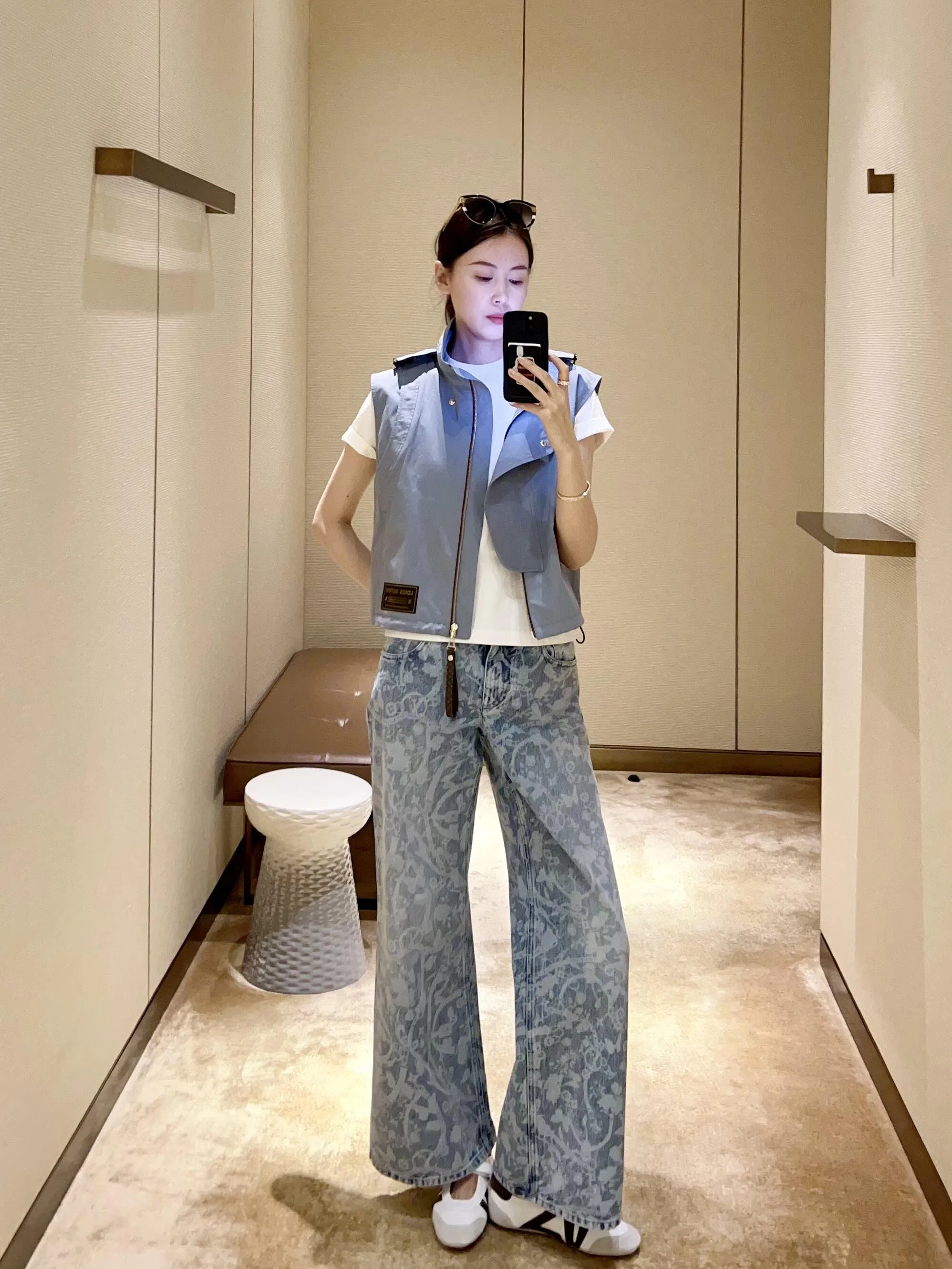 LV 27FW LDWAQLG 001 데님팬츠 8