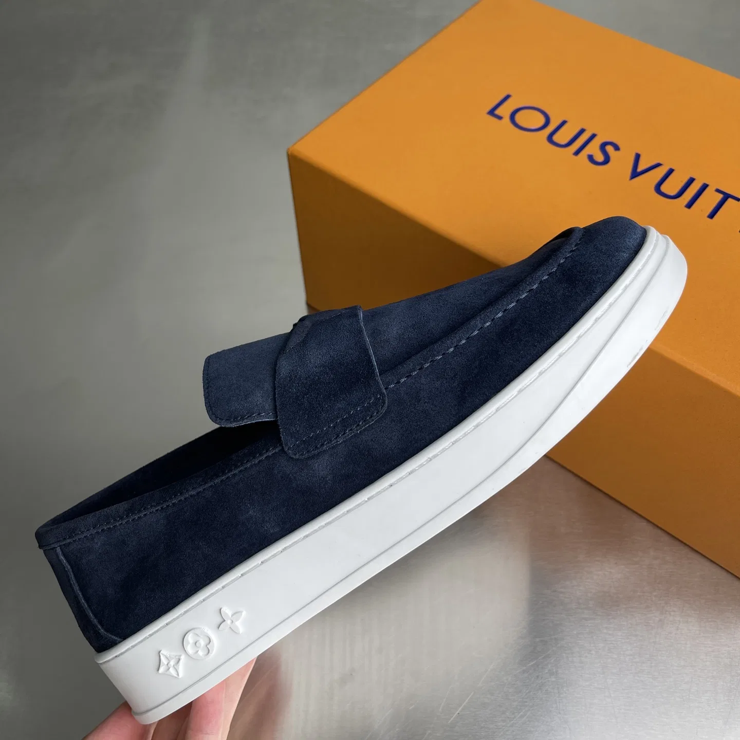 LV 27FW LDWAQLG 004 로퍼 26