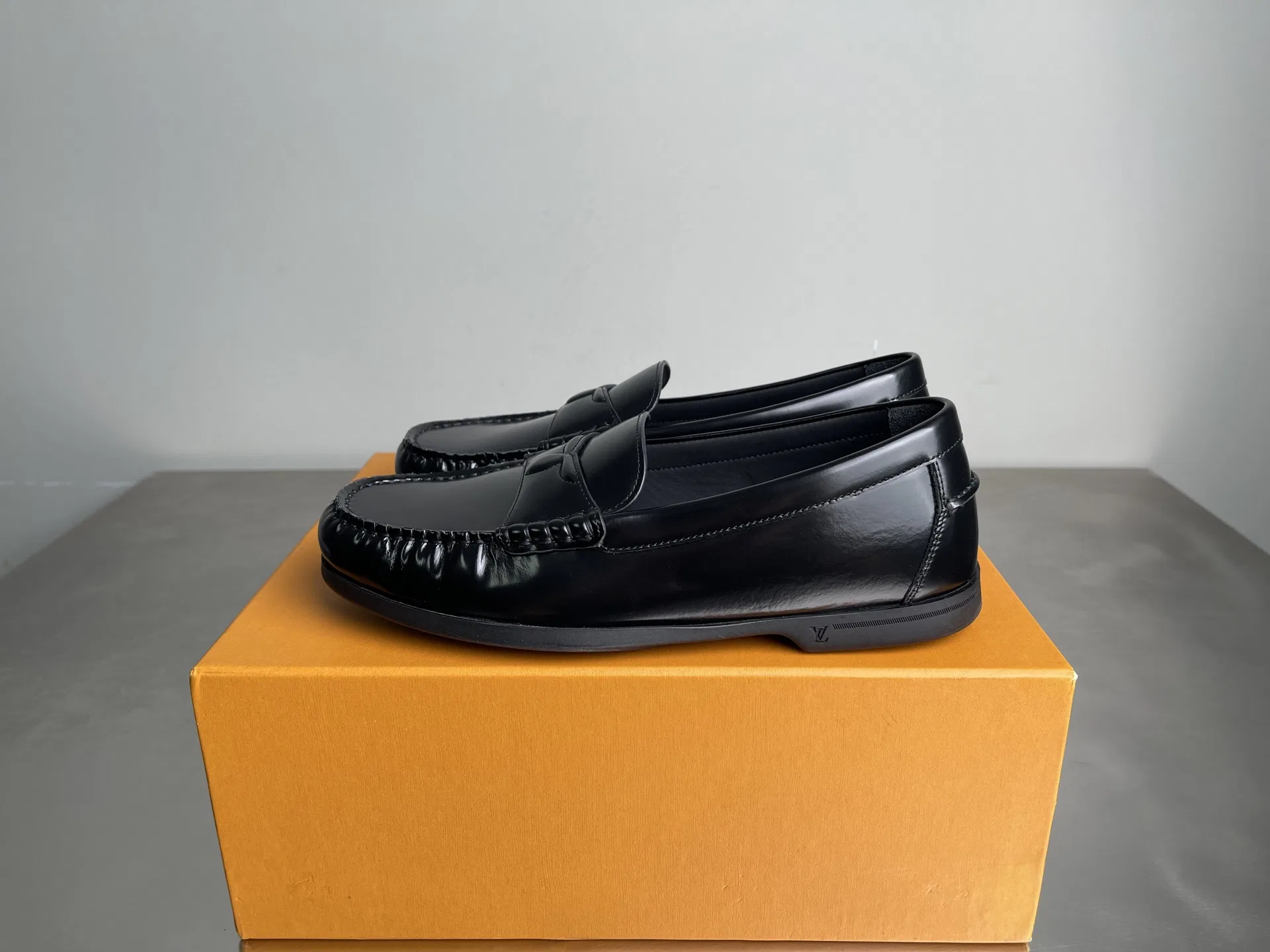 LV 27FW LDWAQLG 011 로퍼 9