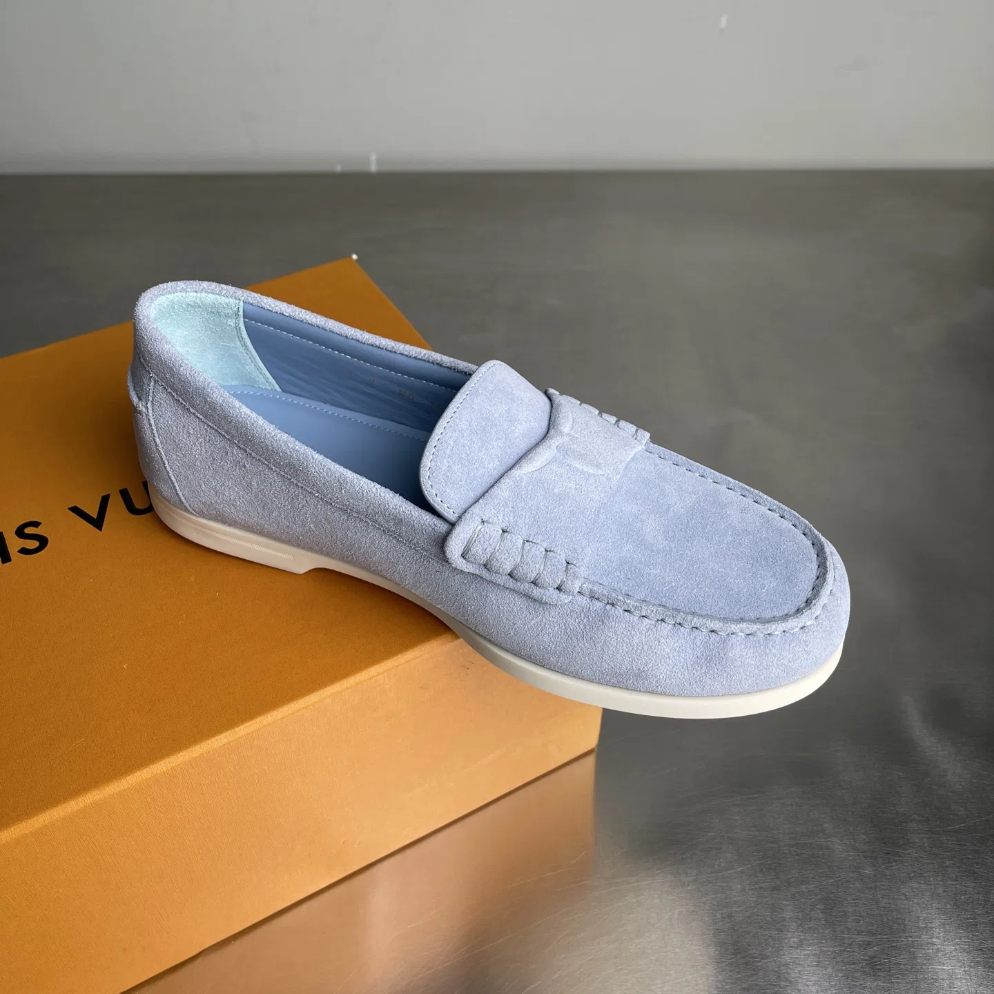 LV 27FW LDWAQLG 012 로퍼 20