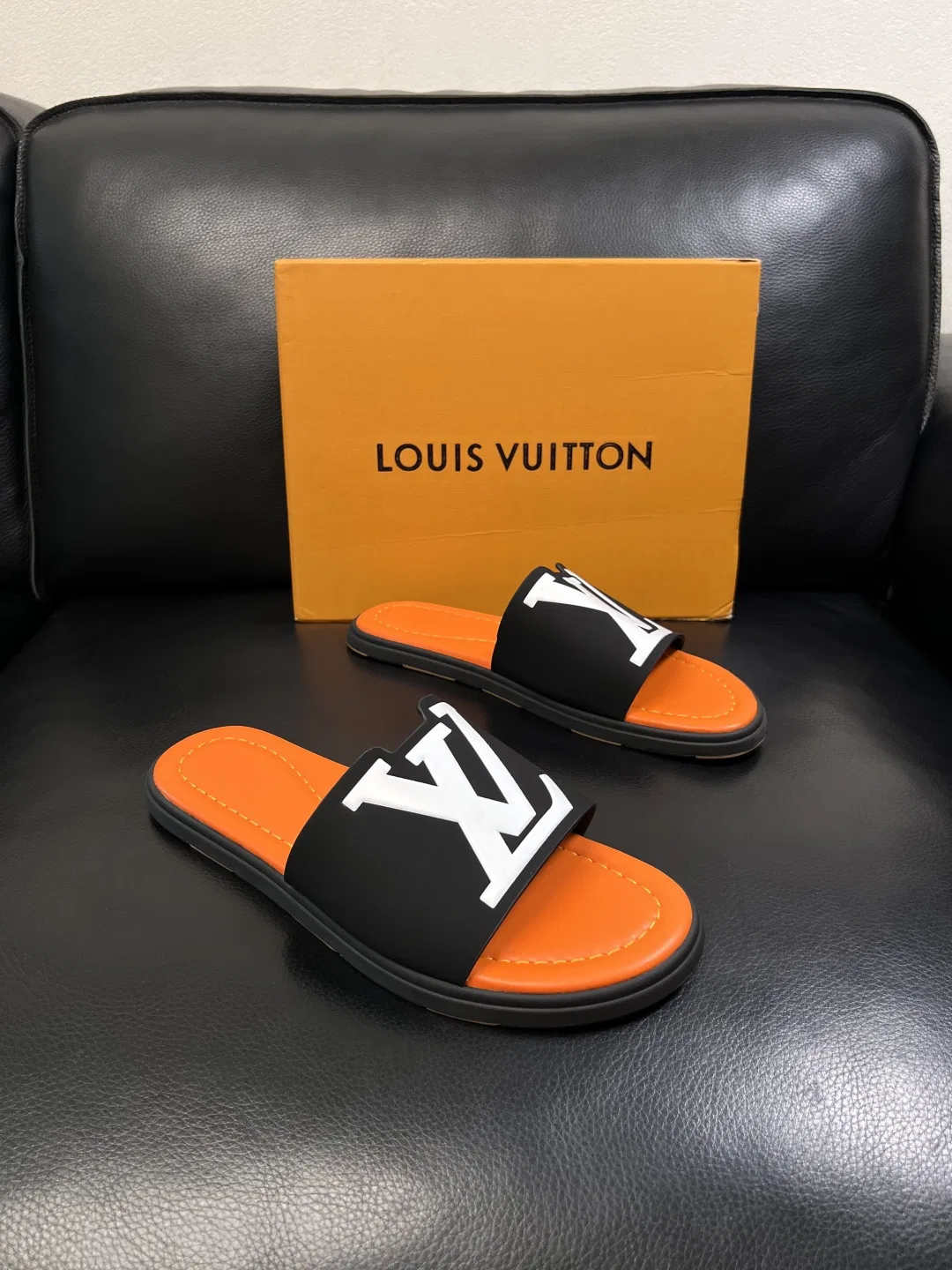 LV 27FW LDWAQLG 020 슬리퍼 10