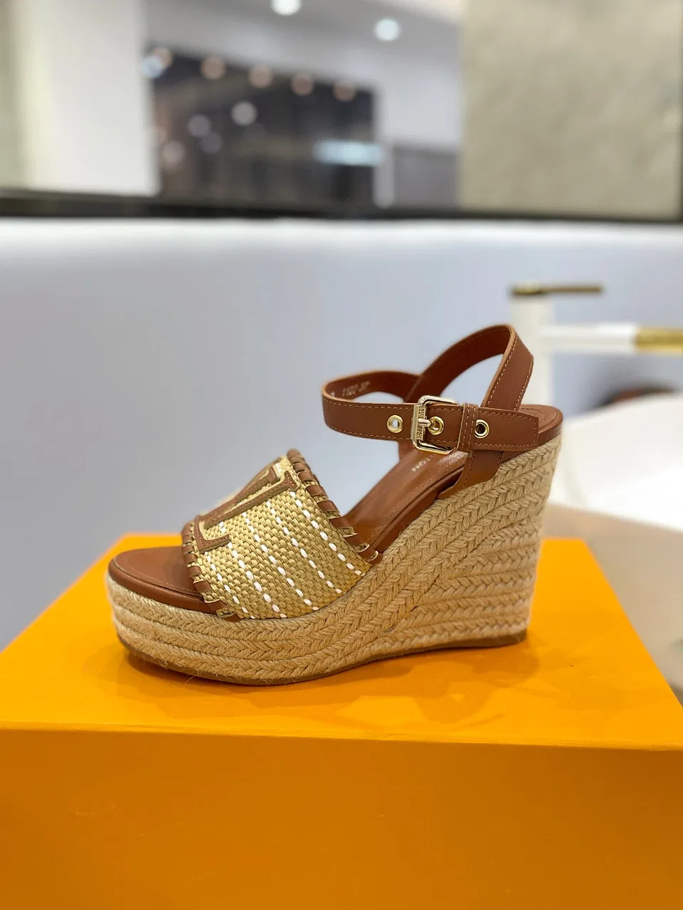 LV 27FW LDWAQLG 035 구두 10