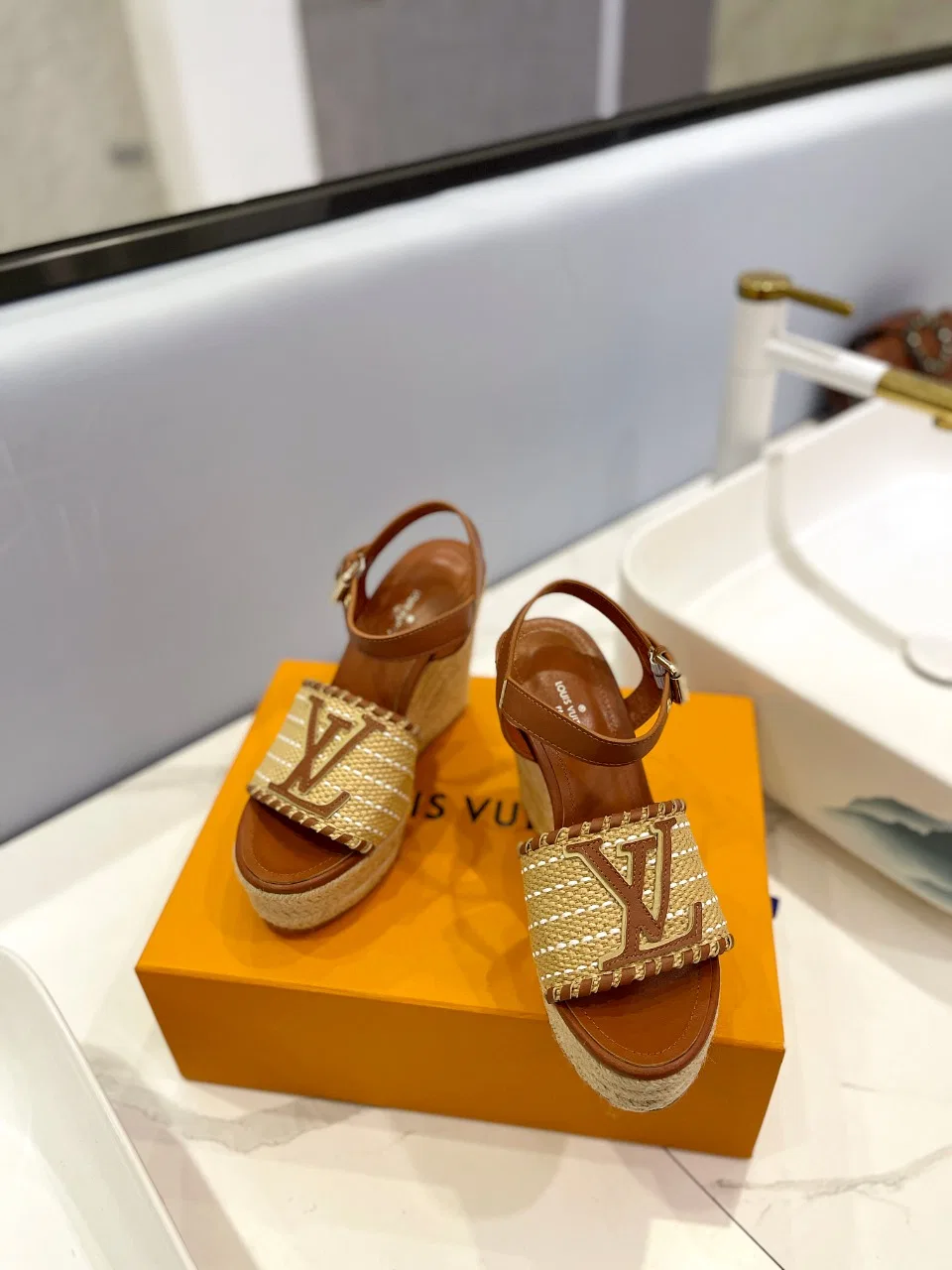 LV 27FW LDWAQLG 035 구두 15