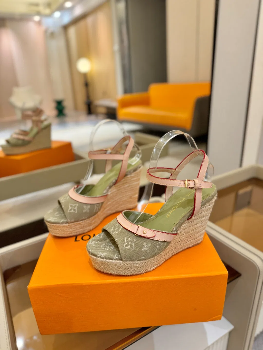 LV 27FW LDWAQLG 037 구두 38