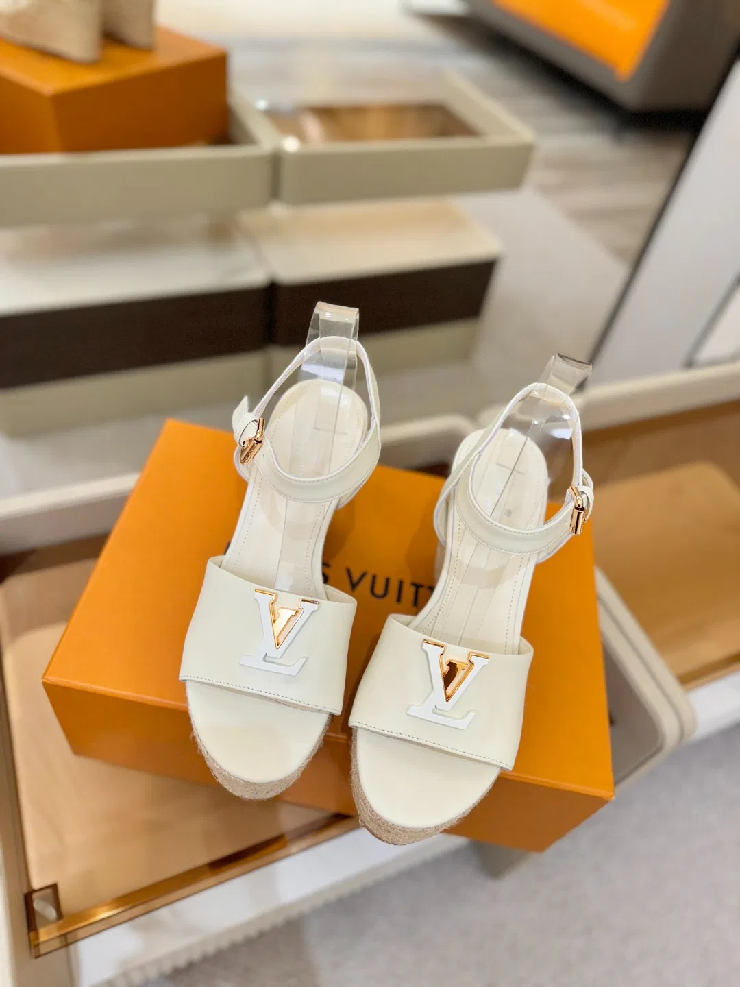 LV 27FW LDWAQLG 038 구두 13