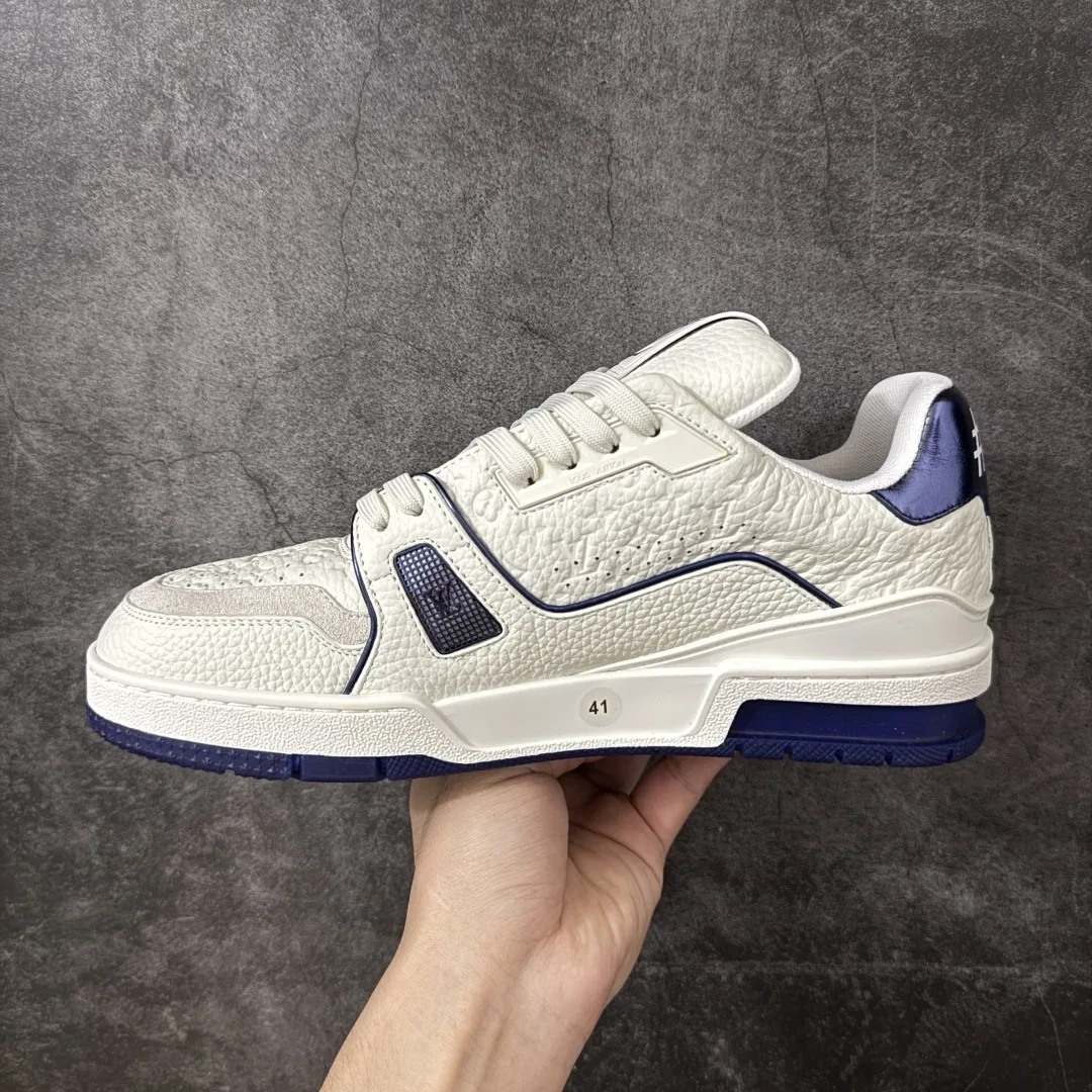LV 27FW LDWAQLG 040 스니커즈 10
