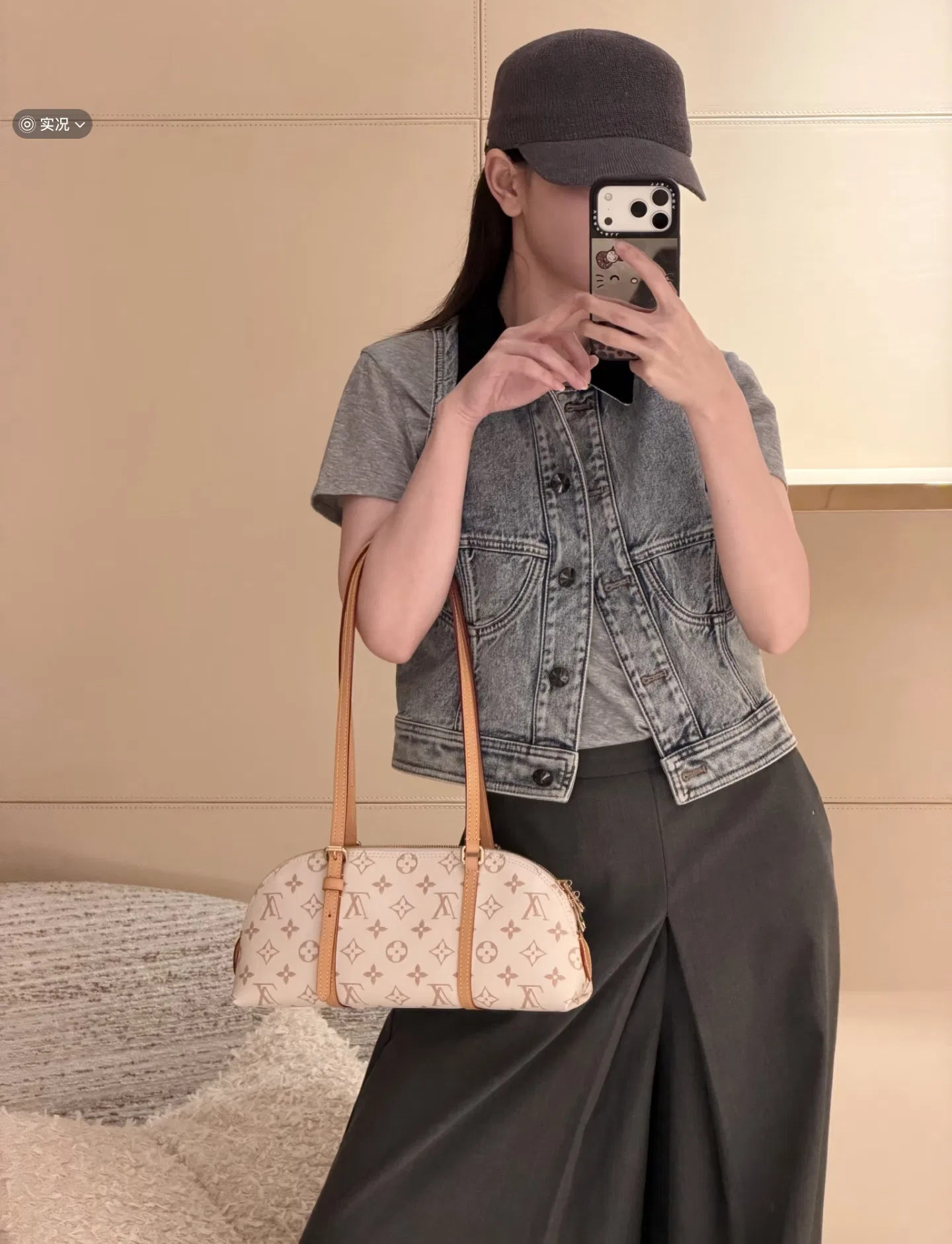LV 27FW LDWAQLG 042 숄더백 10
