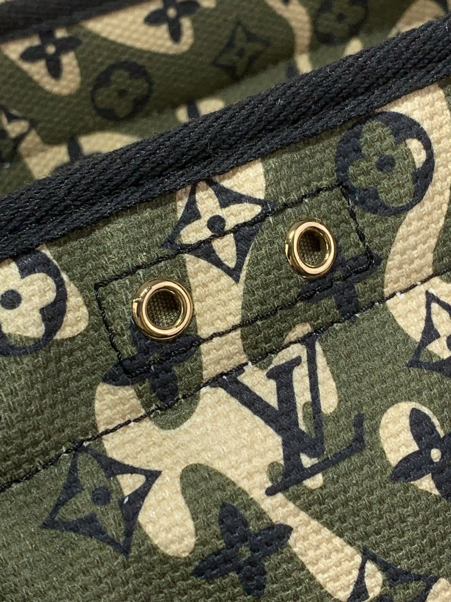 LV 27FW LDWAQLG 044 토트백 10