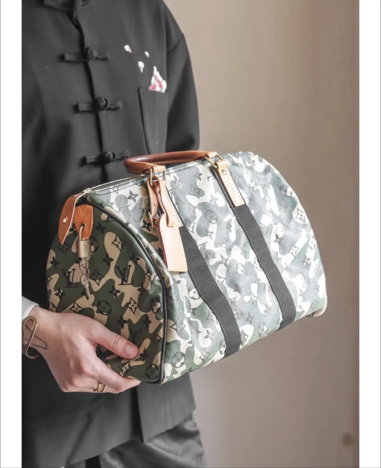 LV 27FW LDWAQLG 044 토트백 28