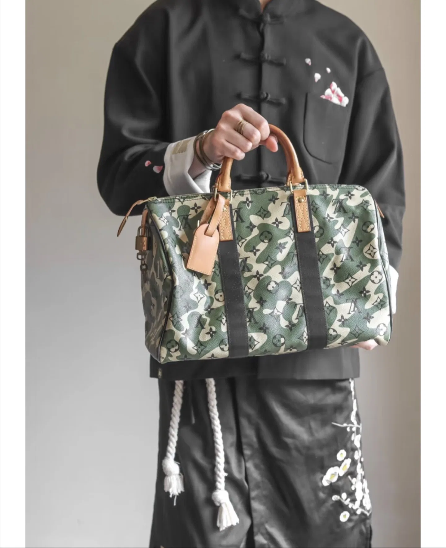 LV 27FW LDWAQLG 044 토트백 31