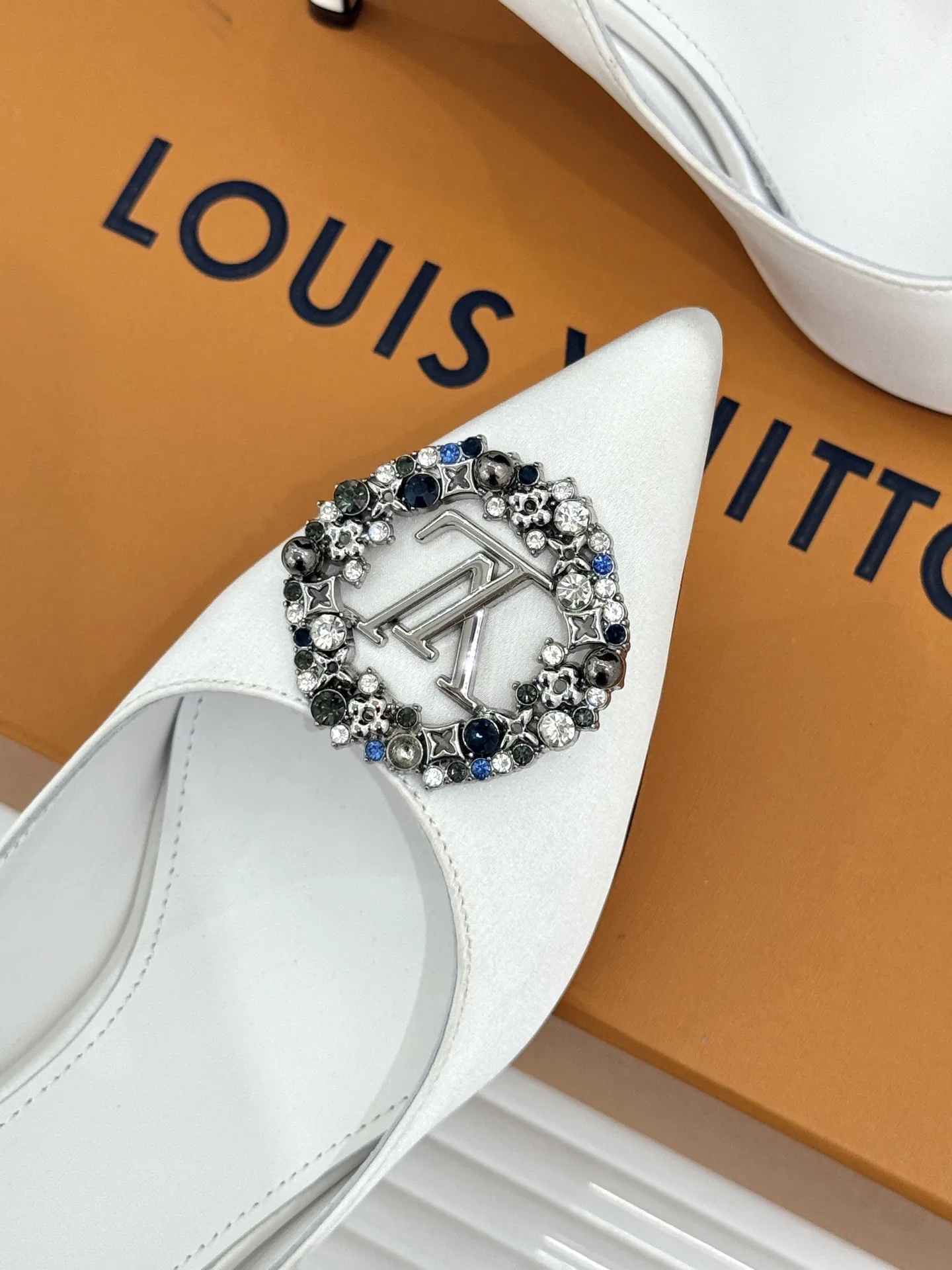 LV 27FW LDWAQLG 050 구두 7