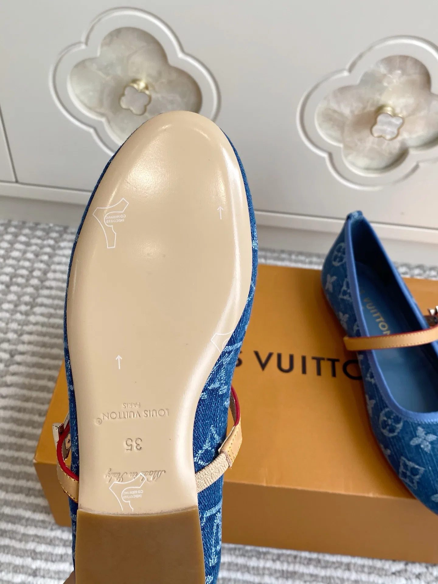 LV 27FW LDWAQLG 064 플랫슈즈 9