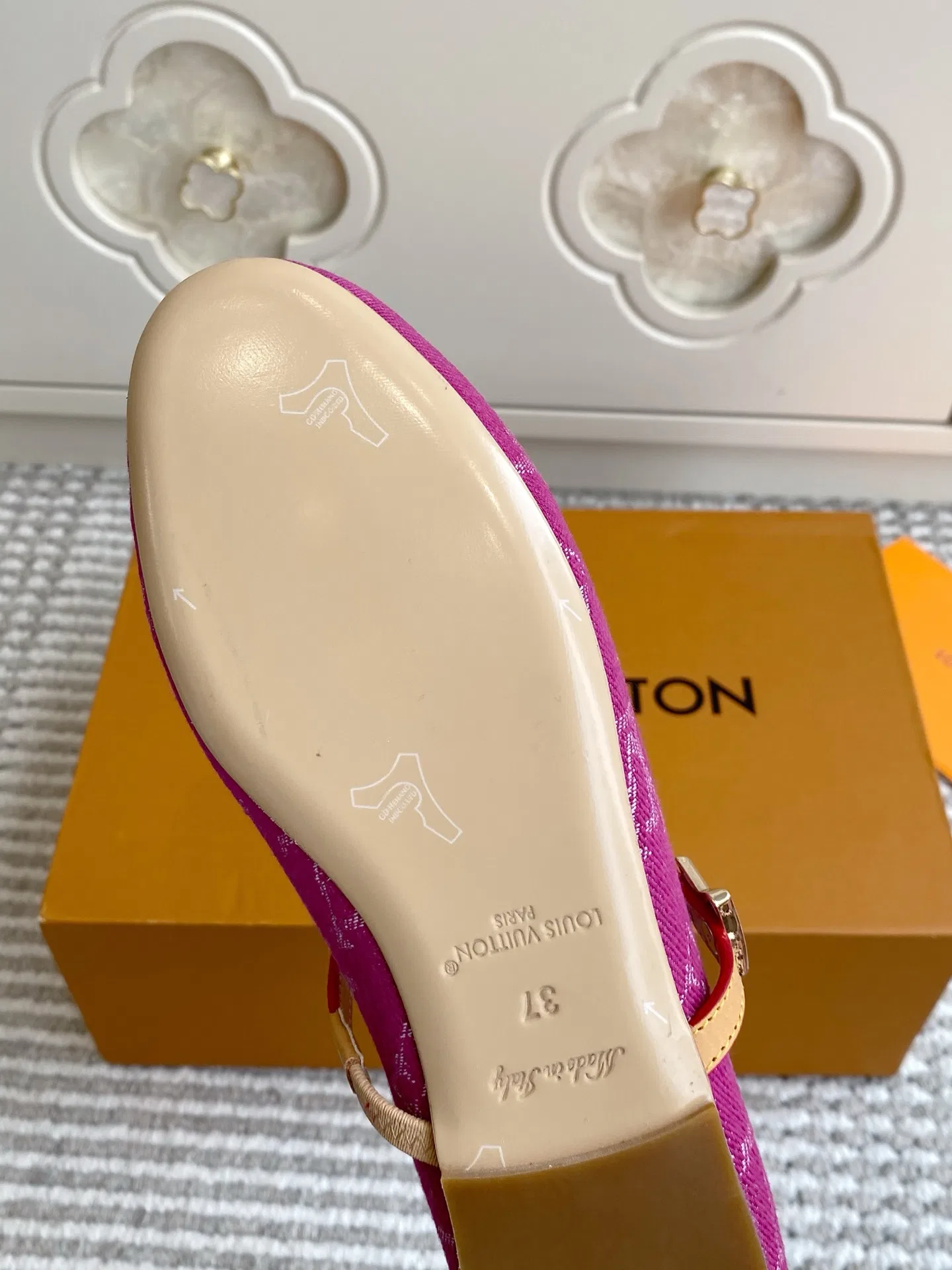 LV 27FW LDWAQLG 064 플랫슈즈 18