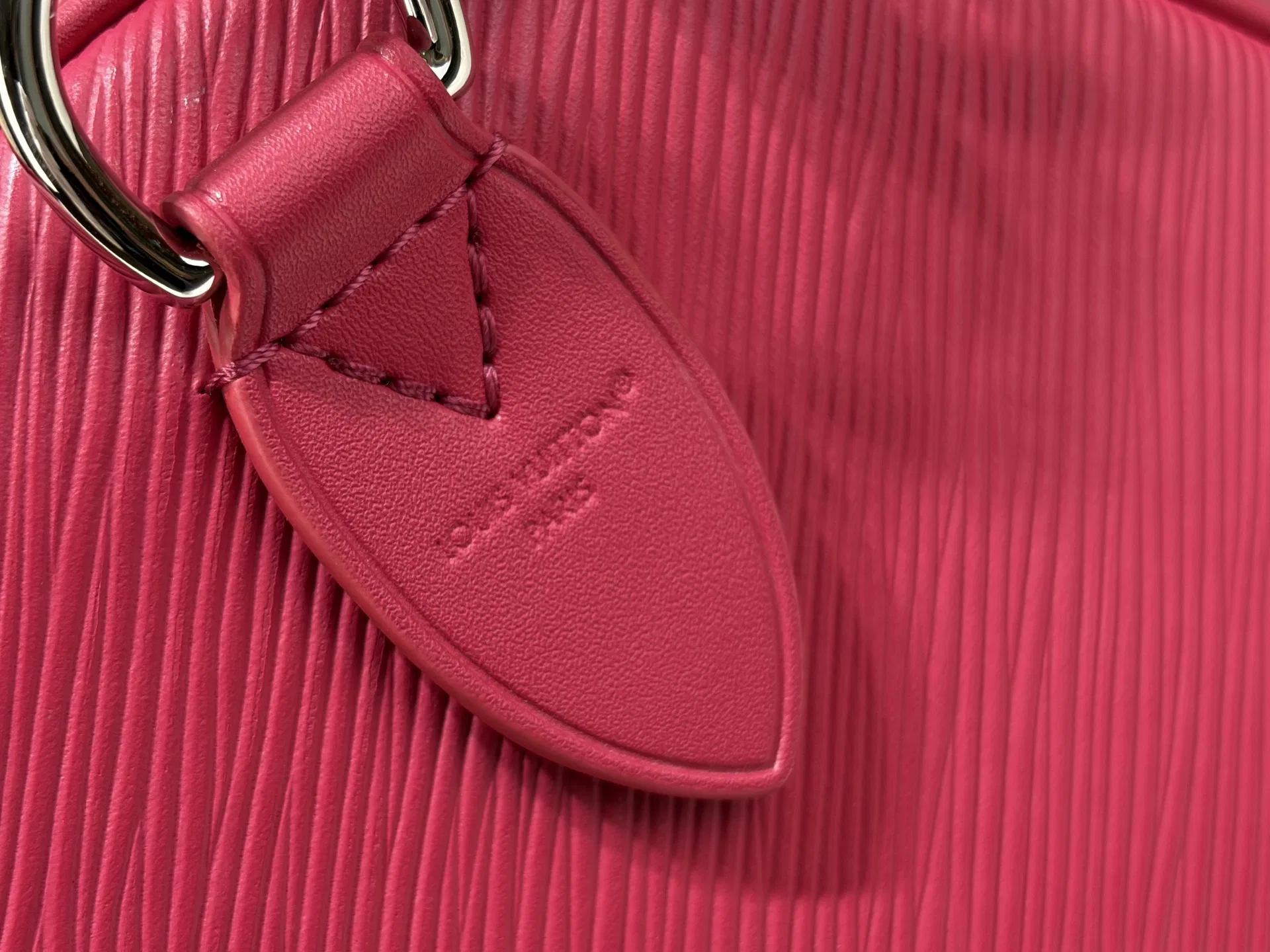LV 27FW LDWAQLG 067 토트백 7