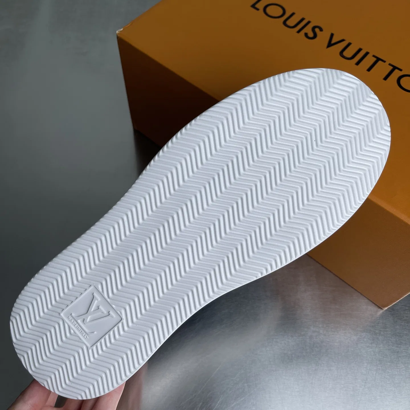 LV 27FW LDWAQLG 072 로퍼 17