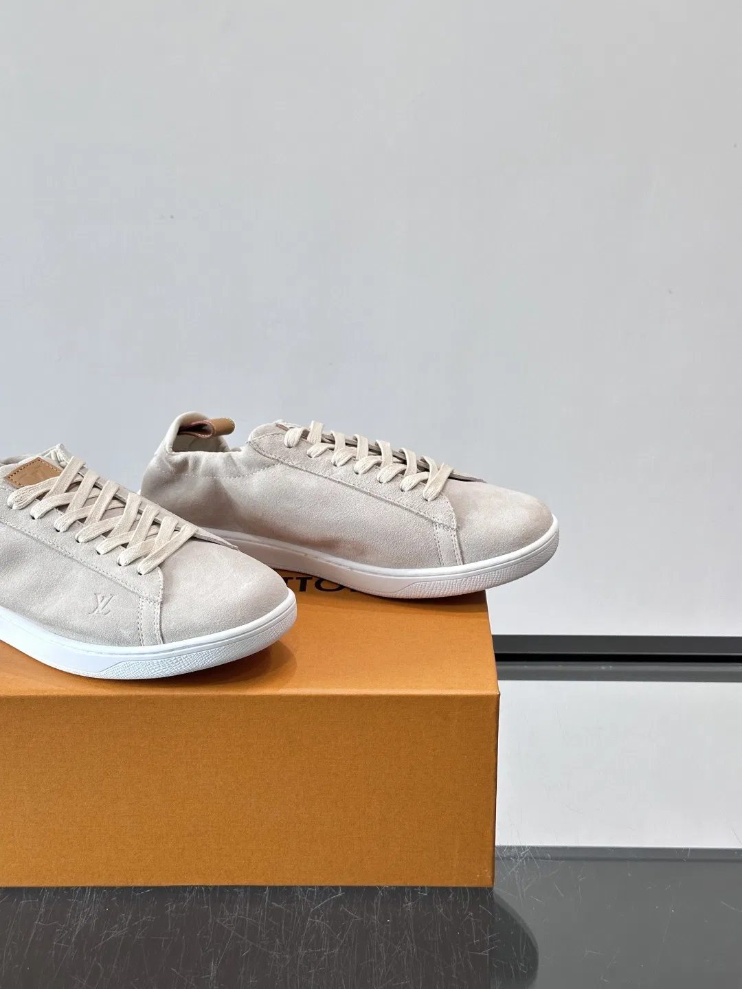 LV 27FW LDWAQLG 078 스니커즈 7