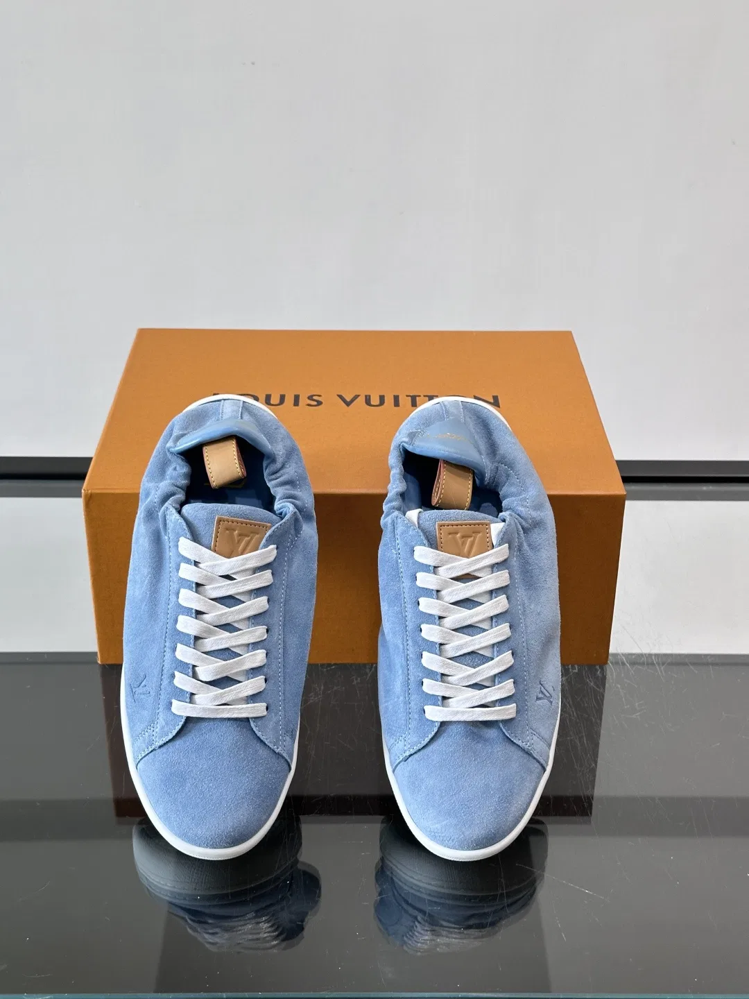 LV 27FW LDWAQLG 078 스니커즈 15