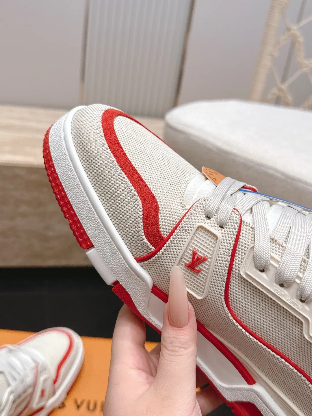 LV 27FW LDWAQLG 081 스니커즈 9