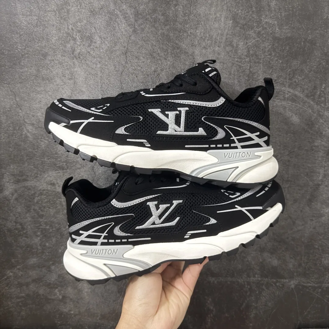 LV 27FW LDWAQLG 085 스니커즈 10
